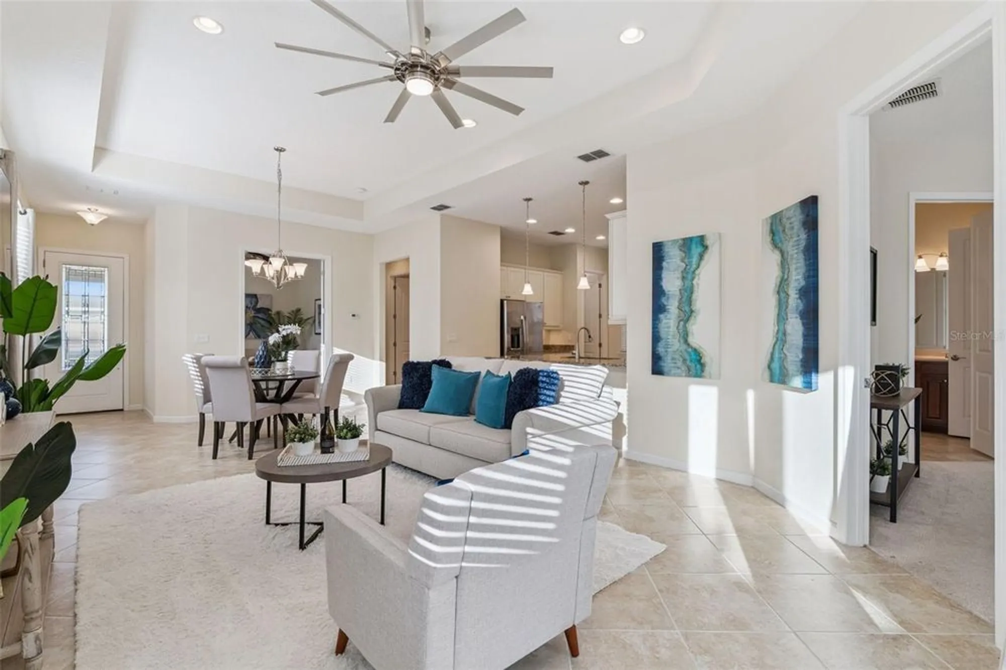 Property Slideshow image 8 of 47 | 404 tisbury ct, Deland, FL, 32724