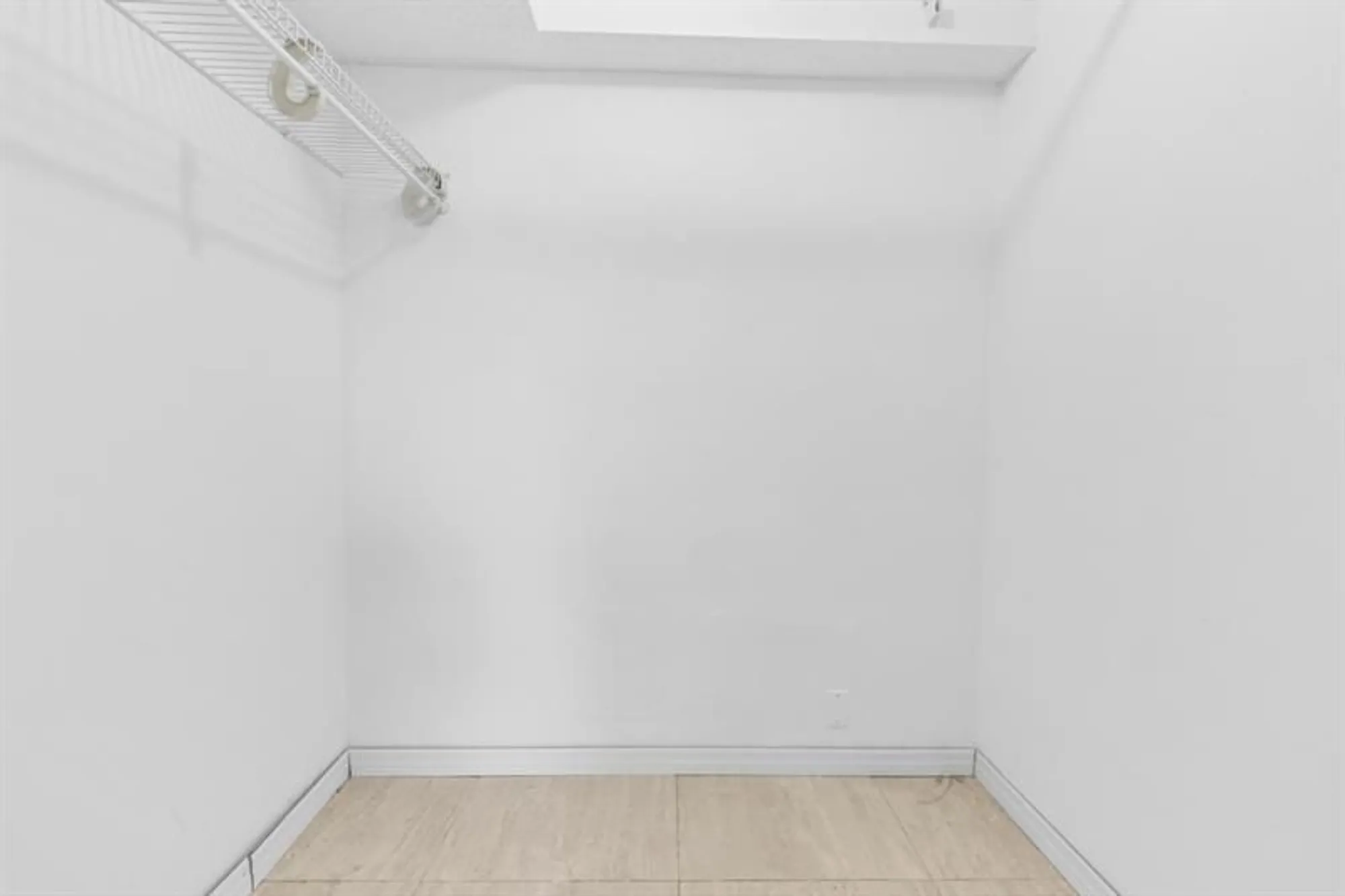 Property Slideshow image 29 of 50 | 8941 s hollybrook blvd apt 104, Pembroke Pines, FL, 33025