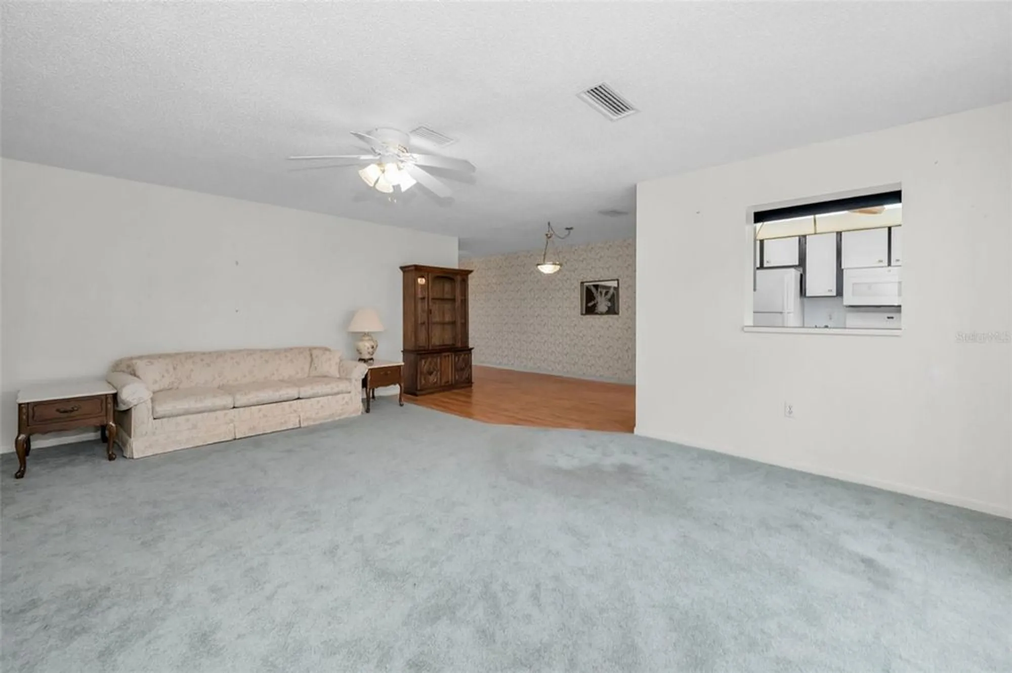 Property Slideshow image 18 of 84 | 5501 80th st n unit 405, St Petersburg, FL, 33709