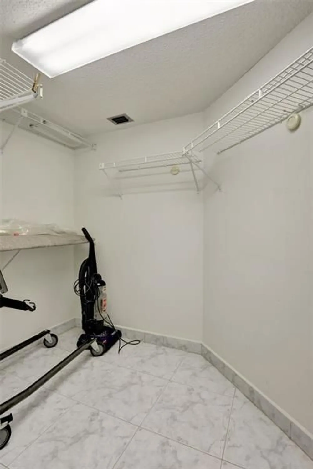Property Slideshow image 28 of 70 | 1705 andros isle apt b2, Coconut Creek, FL, 33066