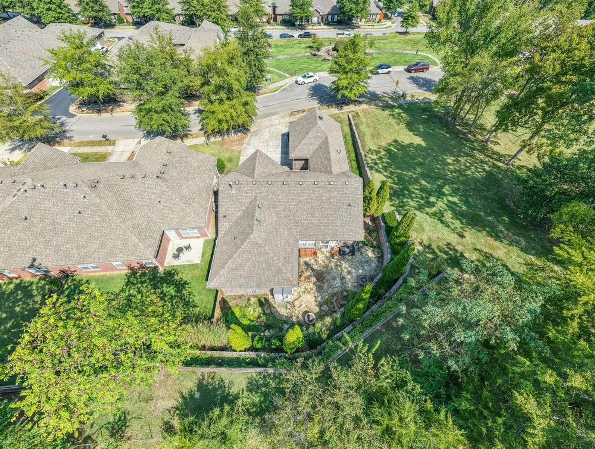 Property Slideshow image 8 of 51 | 226 wrennewood ln, Franklin, TN, 37064