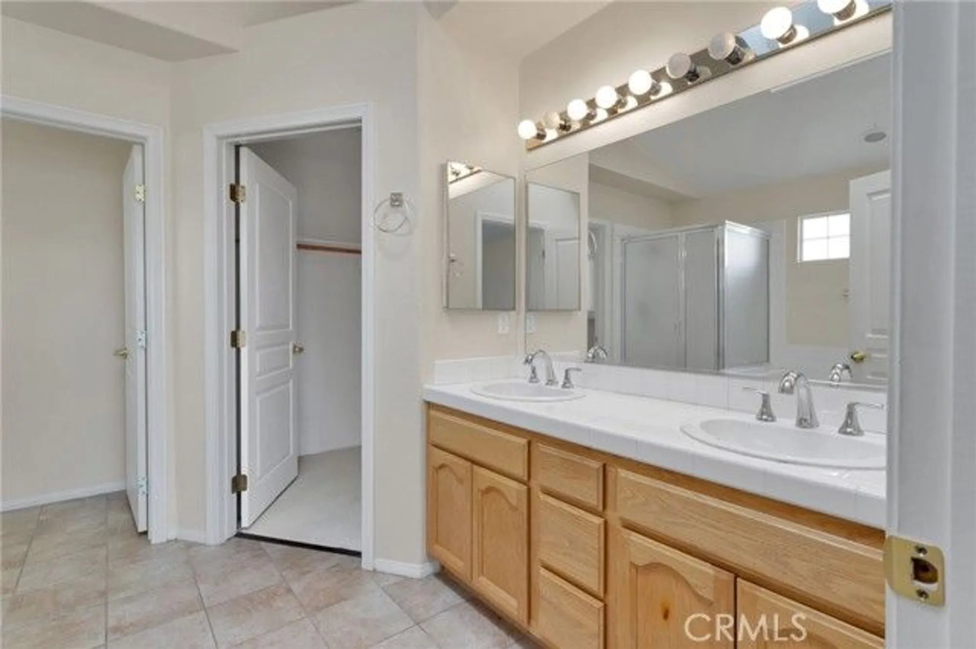 Property Slideshow image 9 of 28 | 11236 bunker cir, Apple Valley, CA, 92308