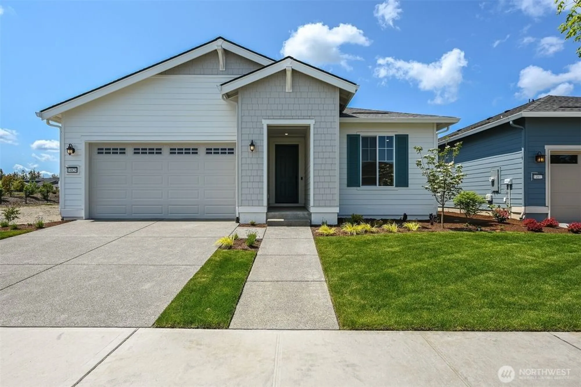 Property Slideshow image 1 of 36 | 14824 206th ave e unit e, Bonney Lake, WA, 98391