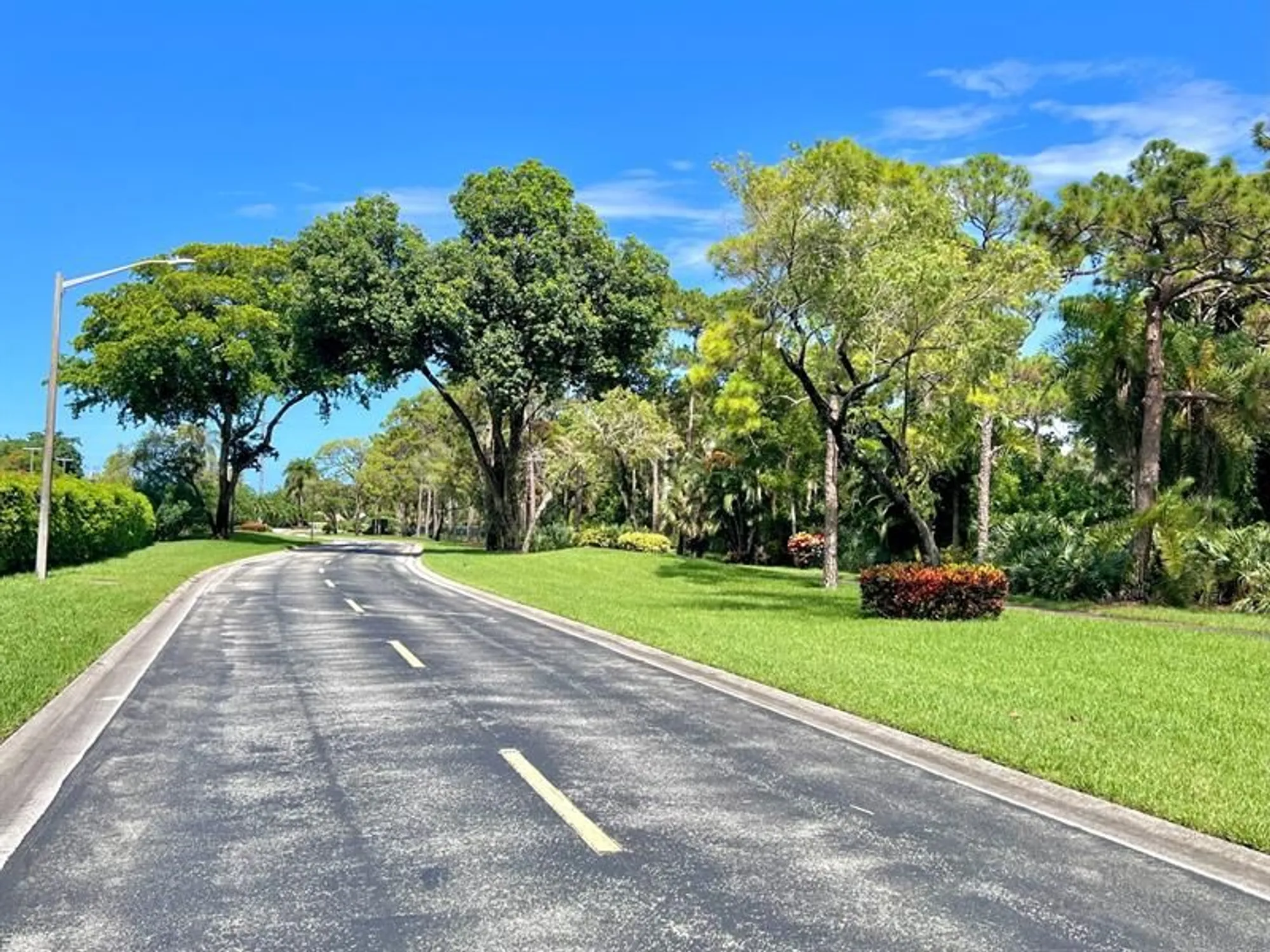 Property Slideshow image 32 of 48 | 10952 roebelini palm ct b, Boynton Beach, FL, 33437