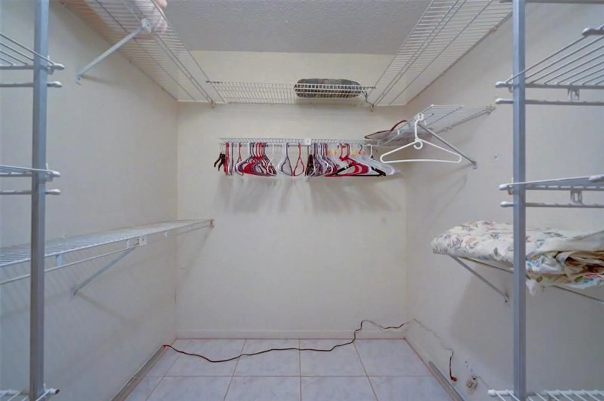 Property Slideshow image 26 of 28 | 2101 lucaya bnd e4, Coconut Creek, FL, 33066