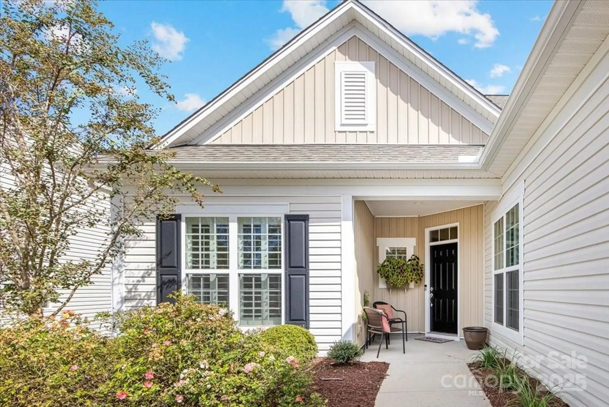 Property Slideshow image 5 of 45 | 2056 kennedy dr, Fort Mill, SC, 29707