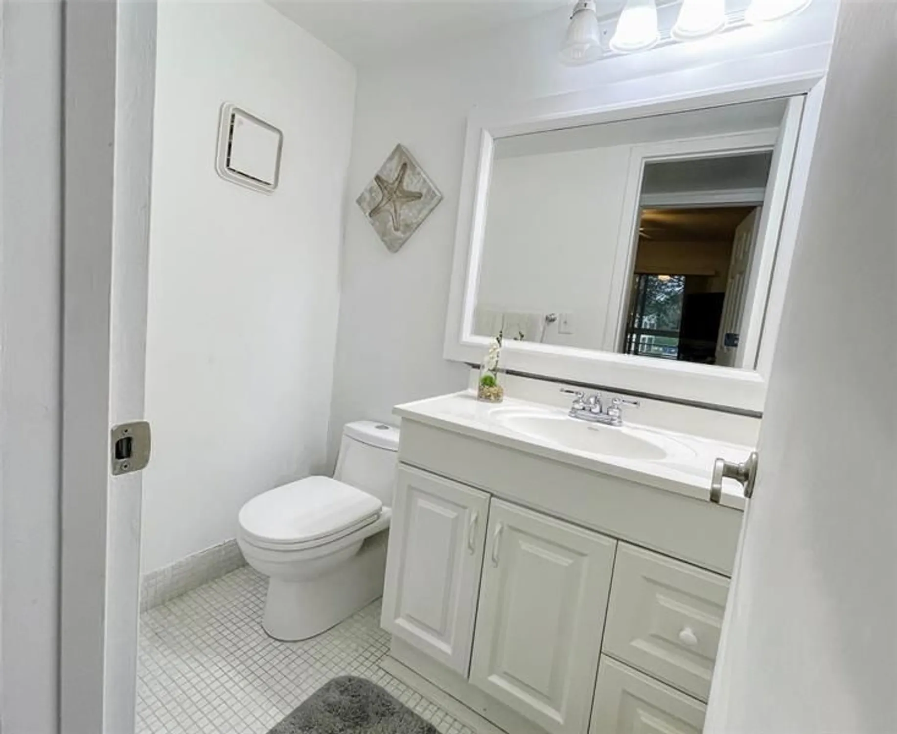Property Slideshow image 13 of 28 | 393 mansfield j # 393, Boca Raton, FL, 33434