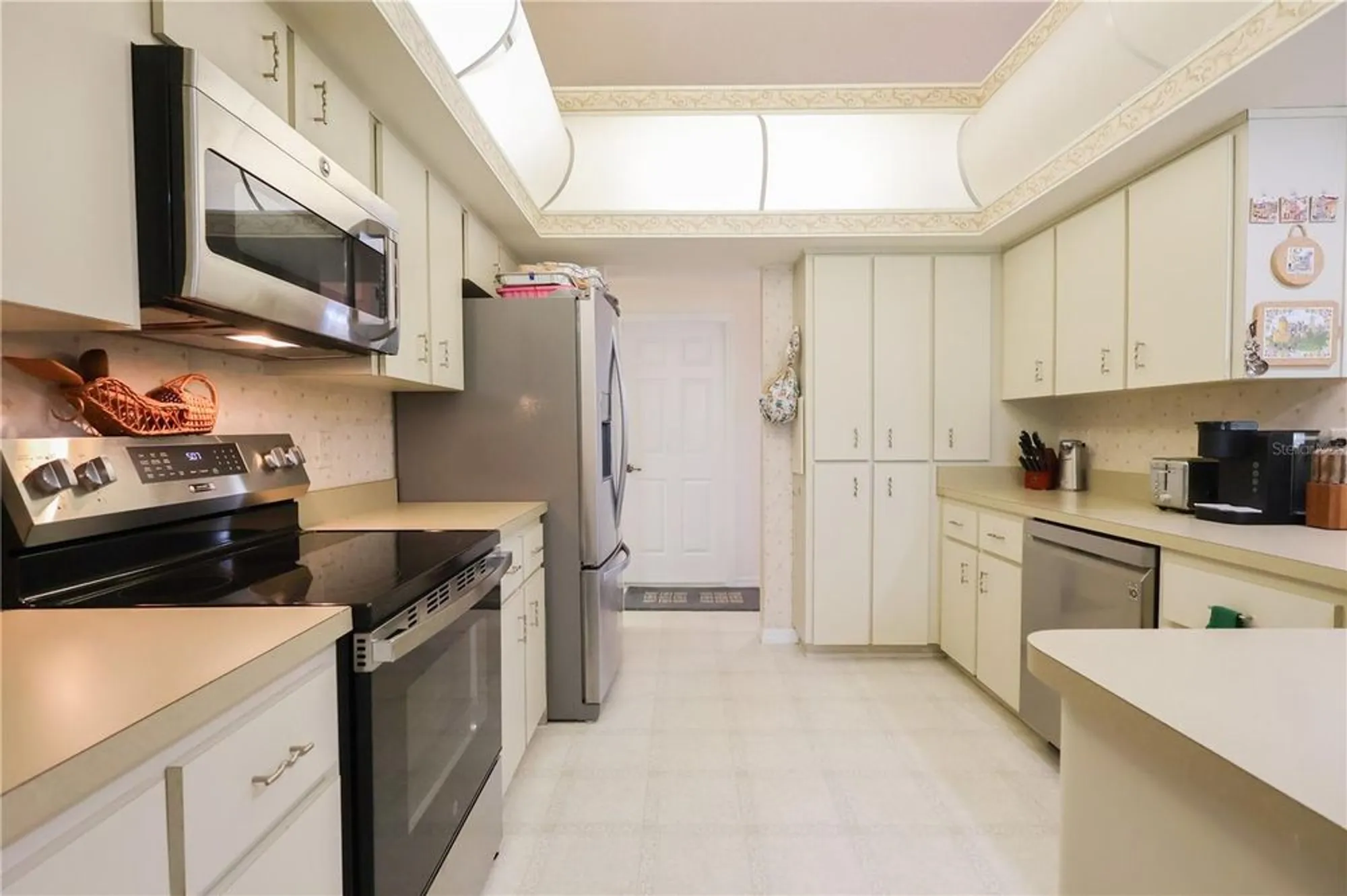 Property Slideshow image 14 of 17 | 10964 sw 53rd cir, Ocala, FL, 34476