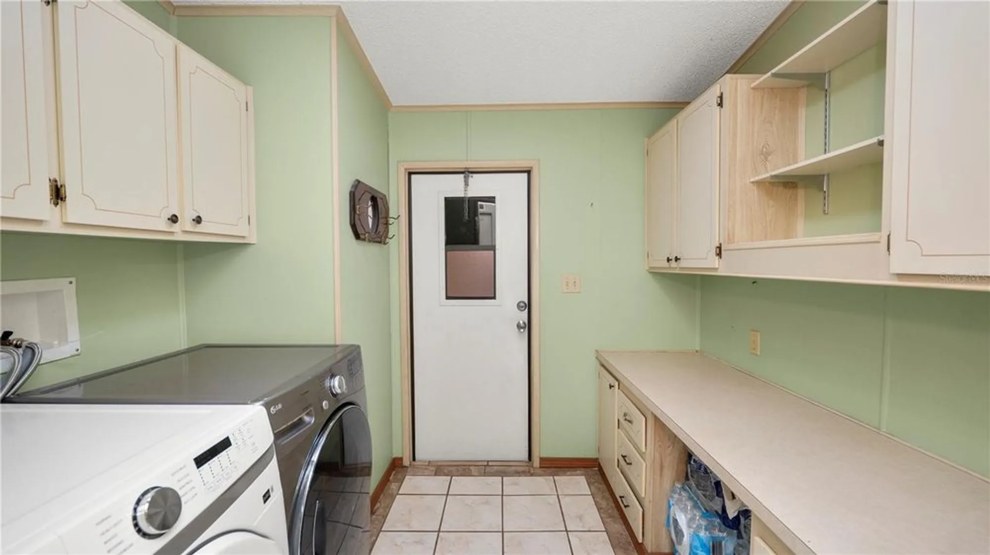 Property Slideshow image 33 of 47 | 5027 forest crest dr, Lakeland, FL, 33810