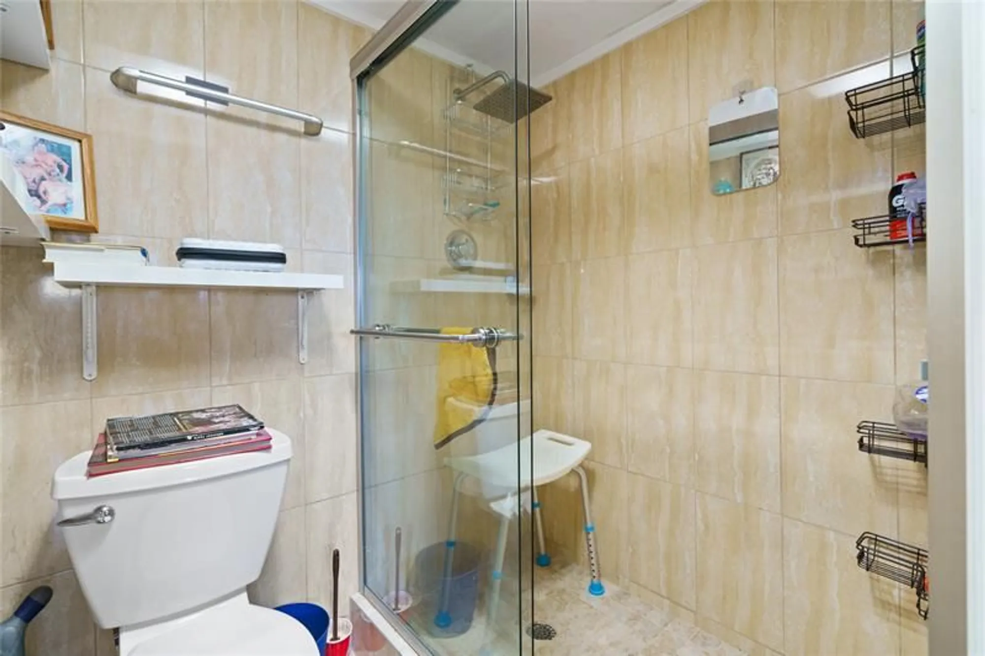 Property Slideshow image 27 of 36 | 800 sw 125th way apt 202, Pembroke Pines, FL, 33027