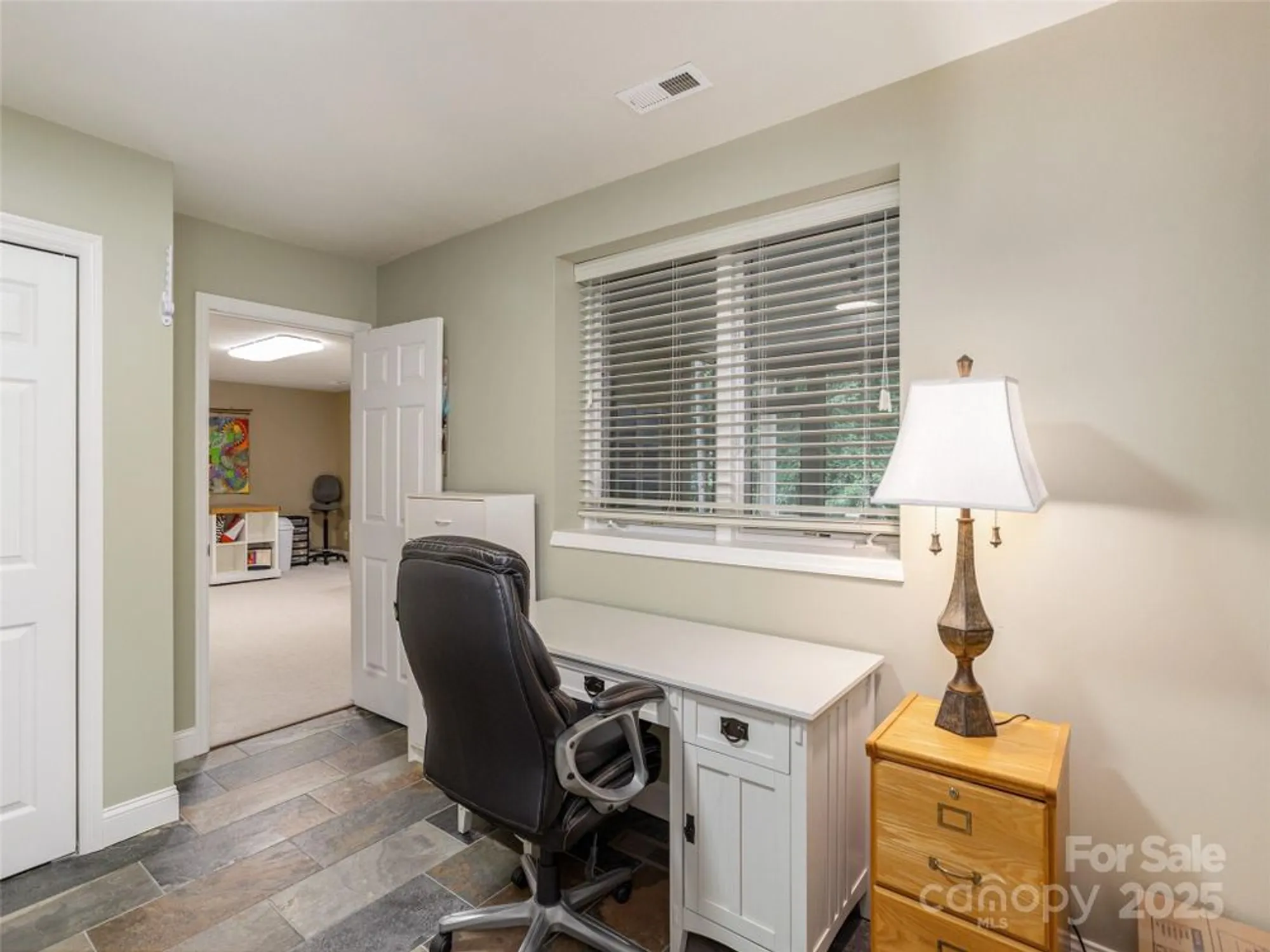 Property Slideshow image 35 of 48 | 210 black oak ln, Hendersonville, NC, 28791