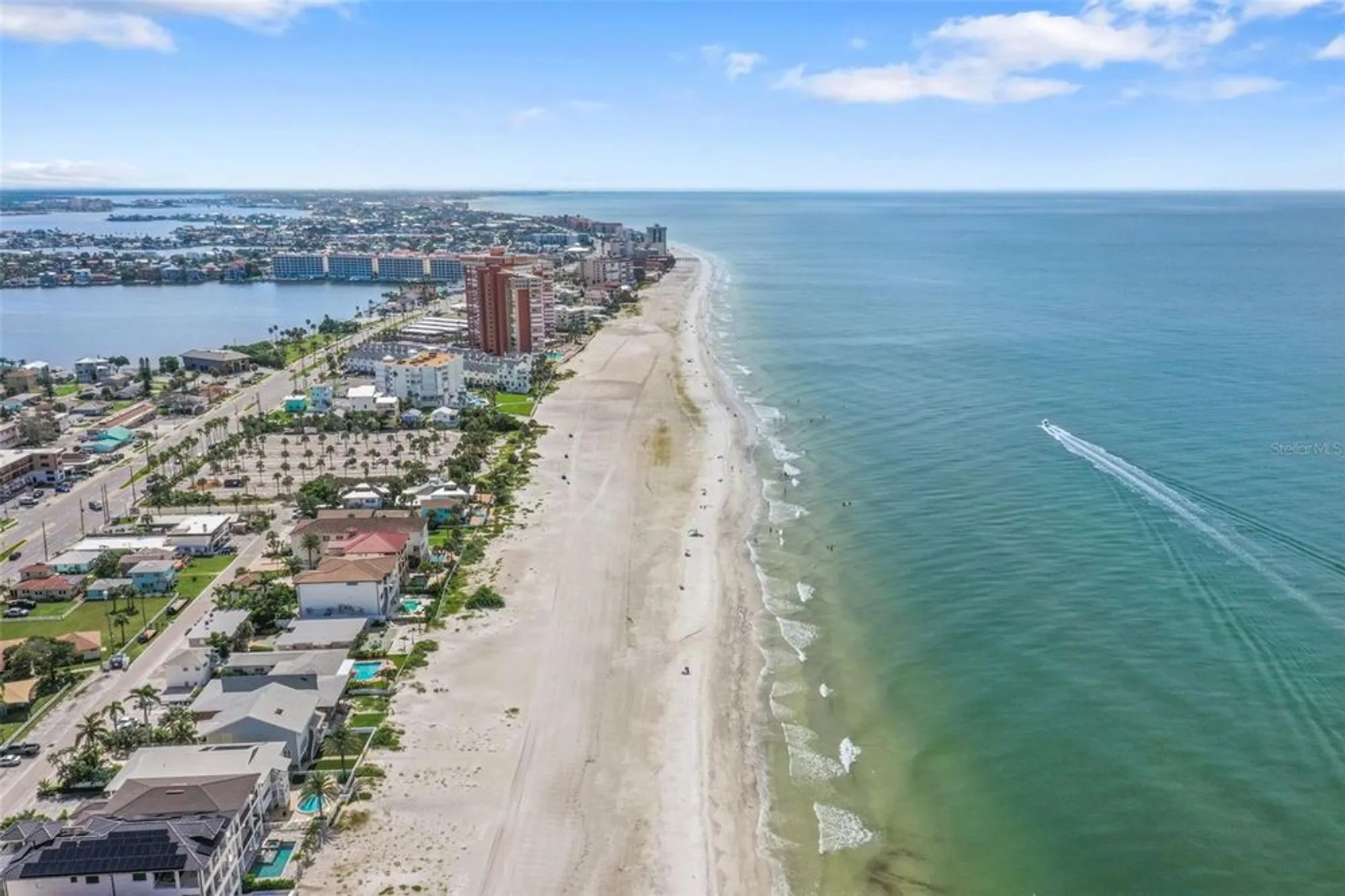 Property Slideshow image 39 of 58 | 18304 gulf blvd 217, Redington Shores, FL, 33708