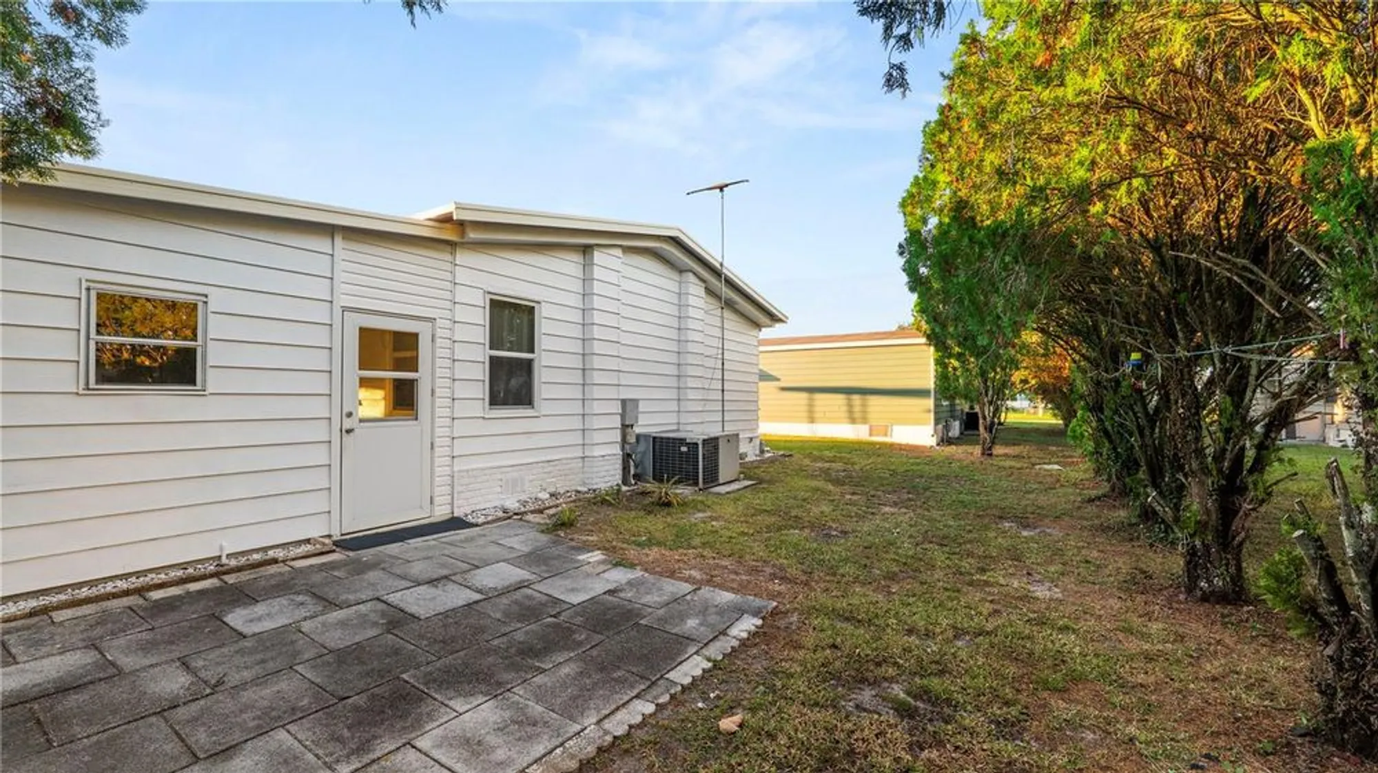 Property Slideshow image 7 of 47 | 5027 forest crest dr, Lakeland, FL, 33810