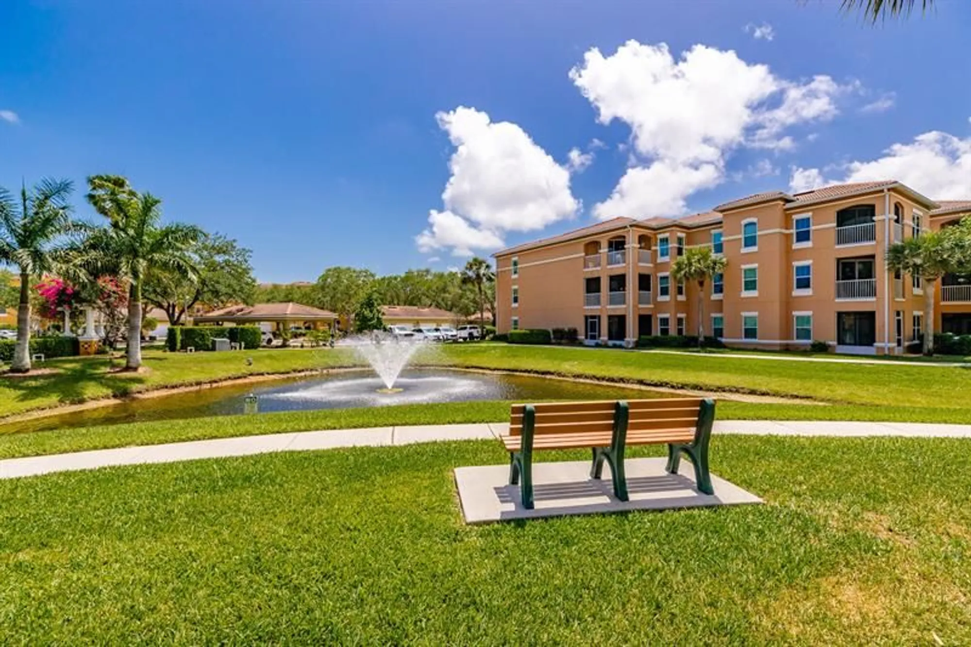 Property Slideshow image 29 of 49 | 5020 fairways cir j107, Vero Beach, FL, 32967