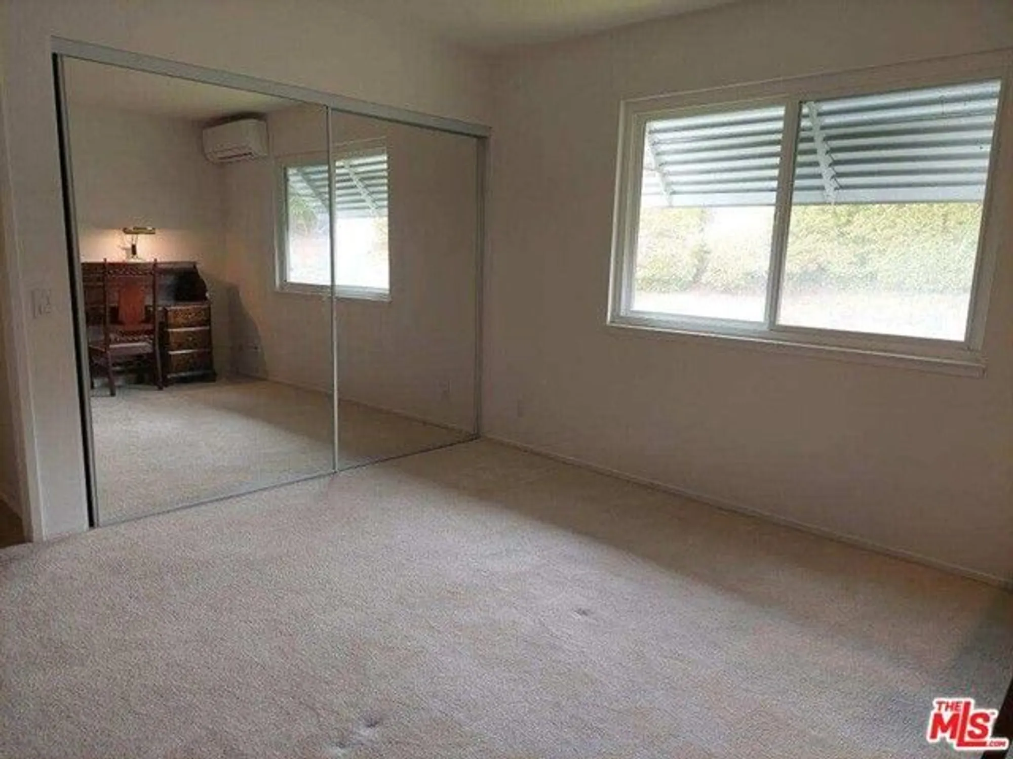 Property Slideshow image 7 of 17 | 3501 pear blossom ave, Oceanside, CA, 92057
