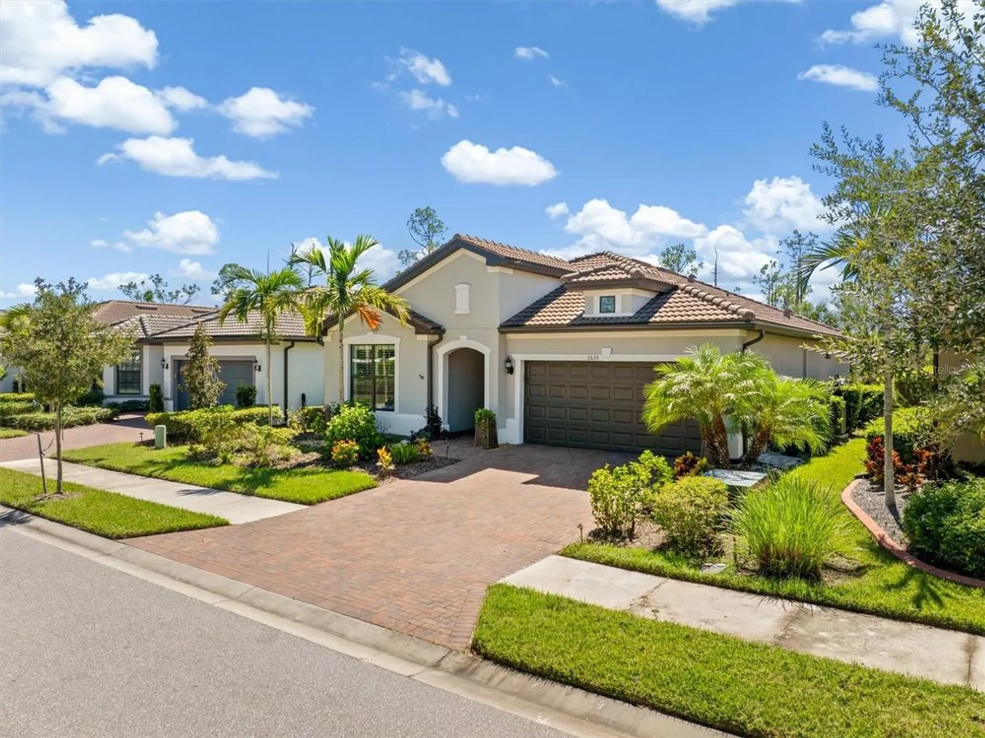 Property Slideshow image 35 of 70 | 2633 daisy dr, North Port, FL, 34289