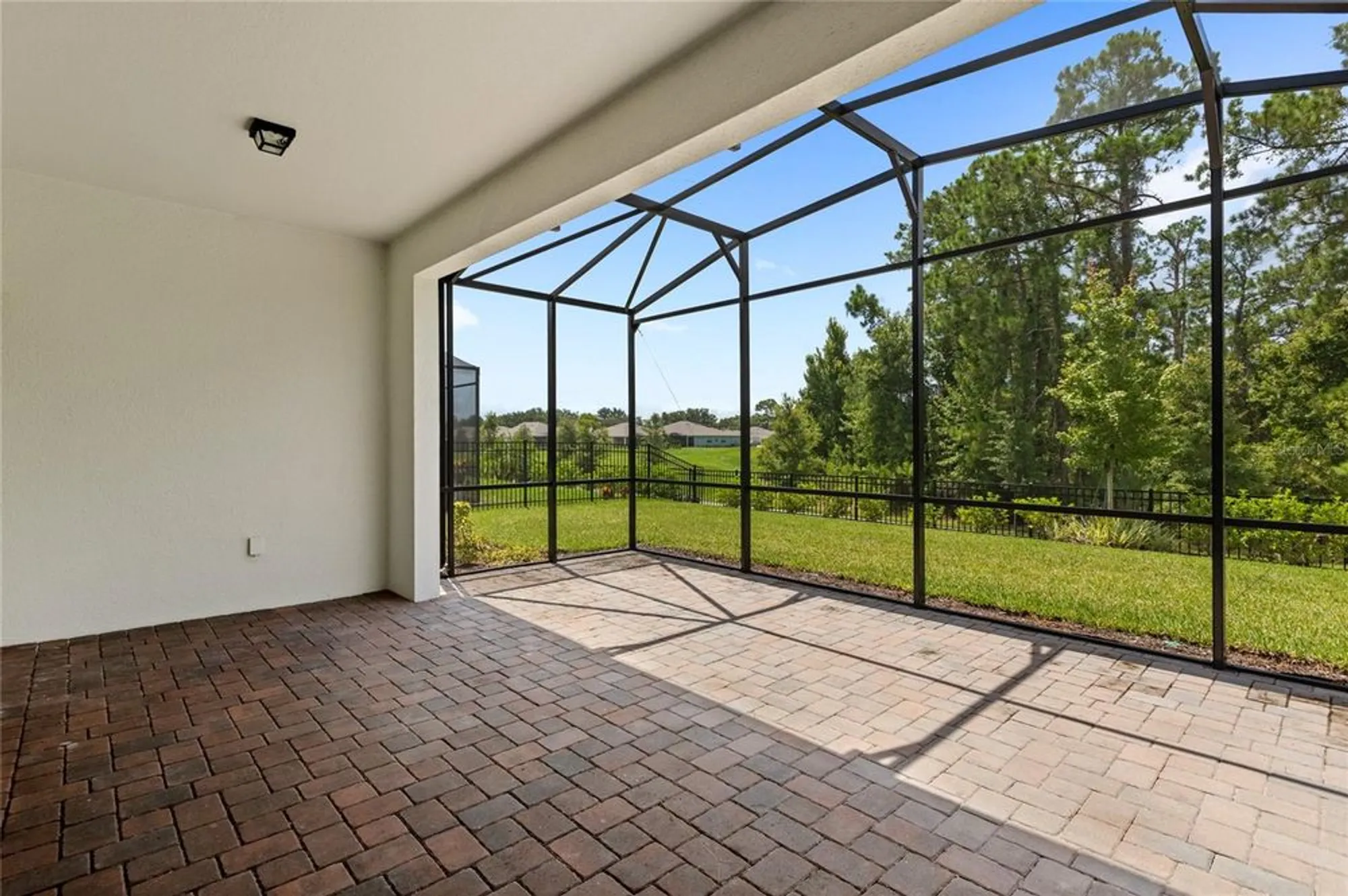 Property Slideshow image 39 of 52 | 15084 canopy cover dr, Winter Garden, FL, 34787