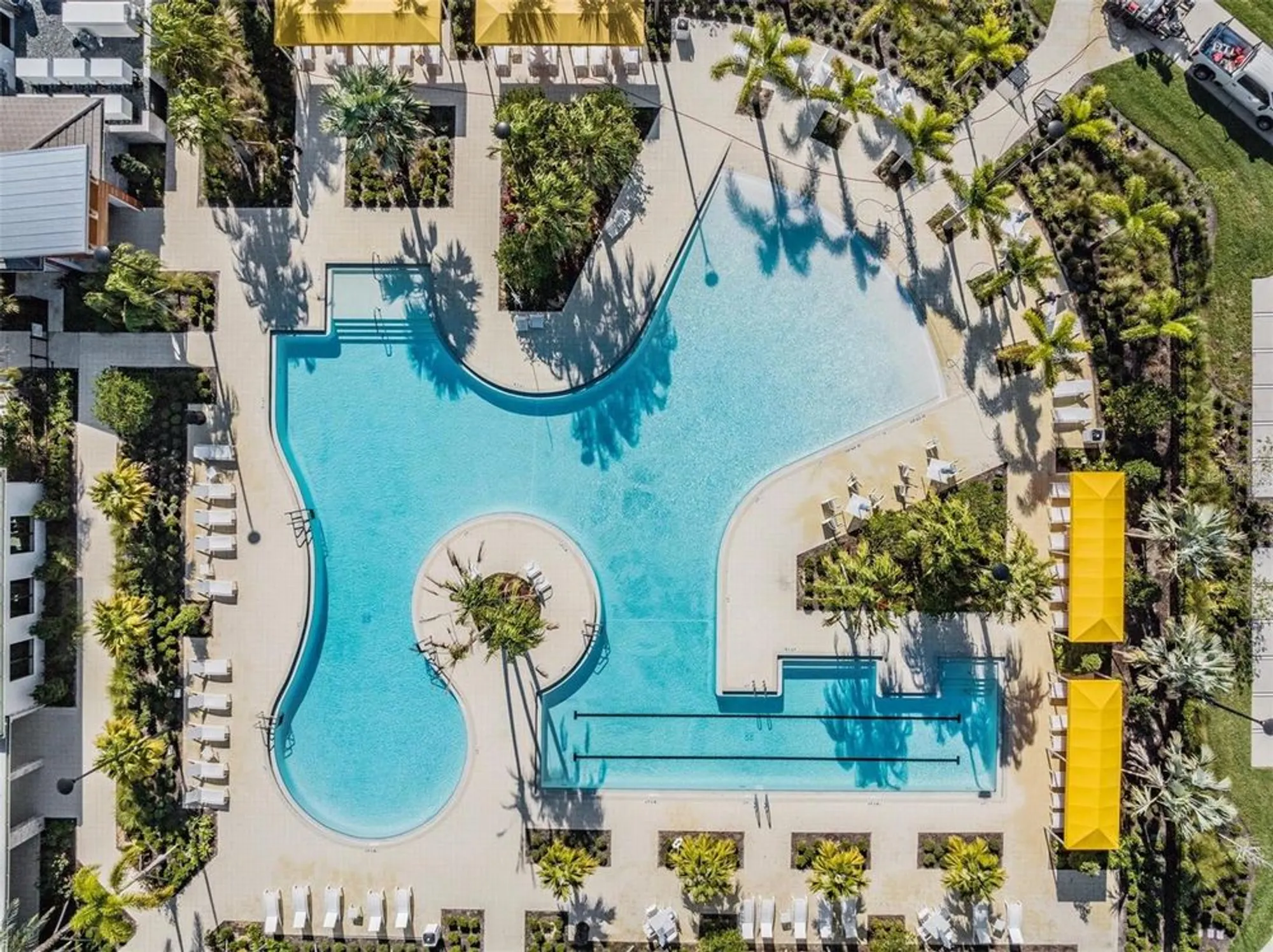 Property Slideshow image 62 of 93 | 10935 gable dig loop, San Antonio, FL, 33576