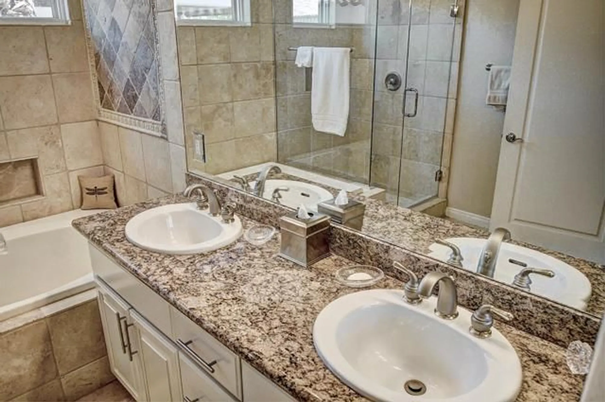 Property Slideshow image 25 of 61 | 308 piazza roma, Palm Desert, CA, 92260