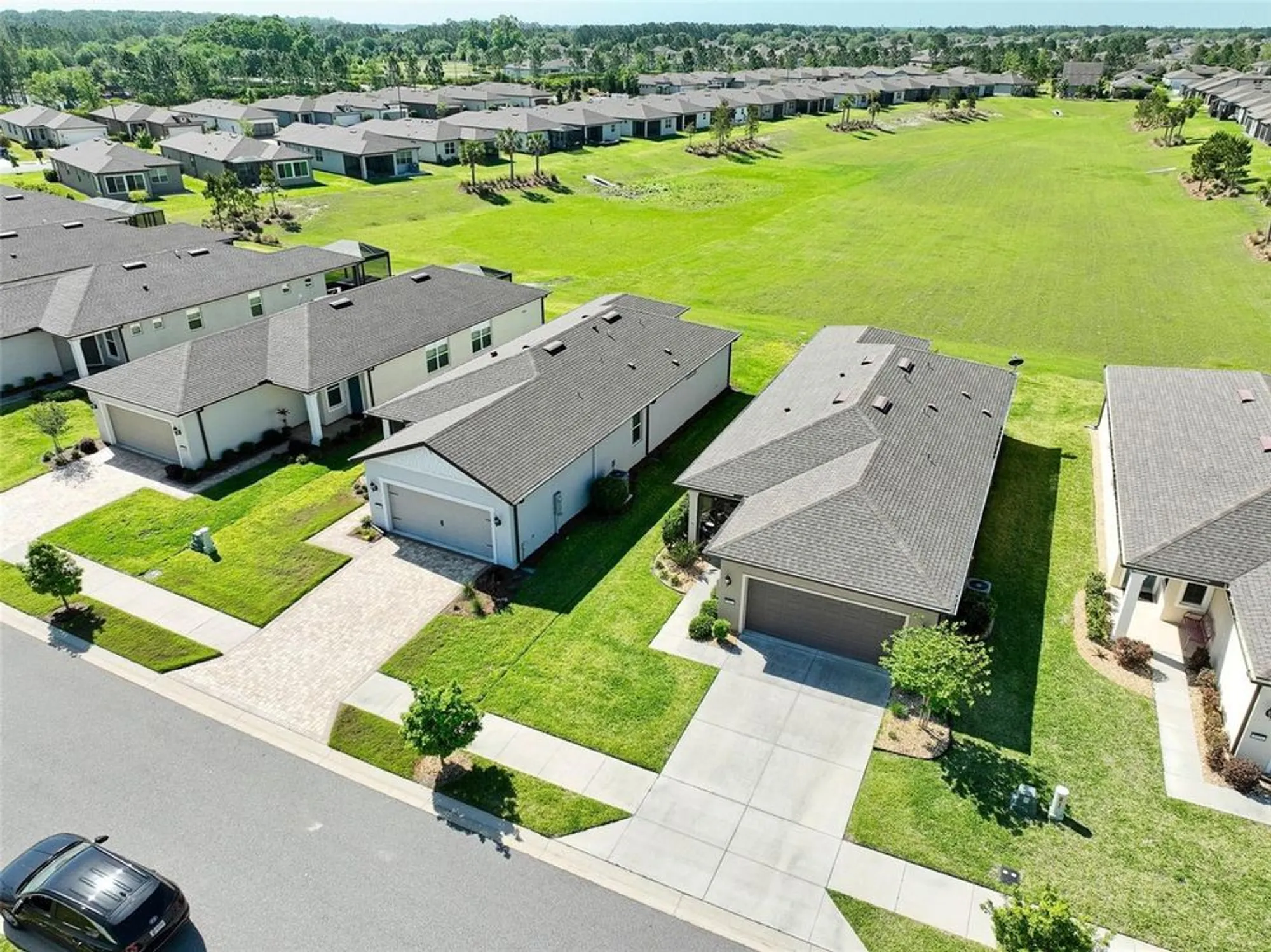 Property Slideshow image 10 of 64 | 5947 sw 93rd cir, Ocala, FL, 34481