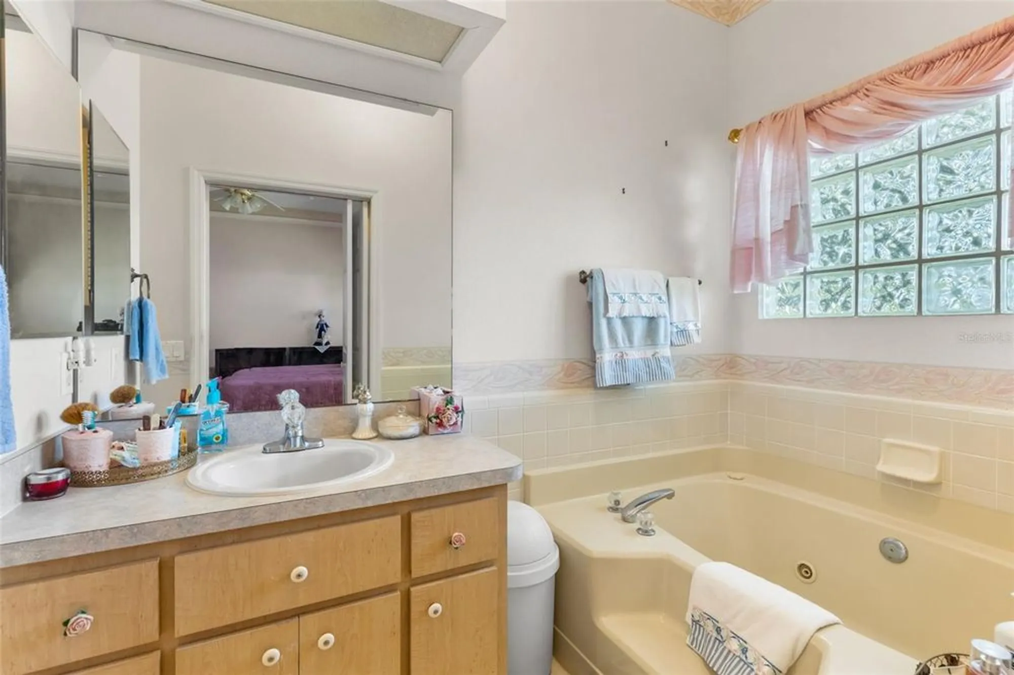 Property Slideshow image 15 of 68 | 5619 prince andrew ct, Leesburg, FL, 34748
