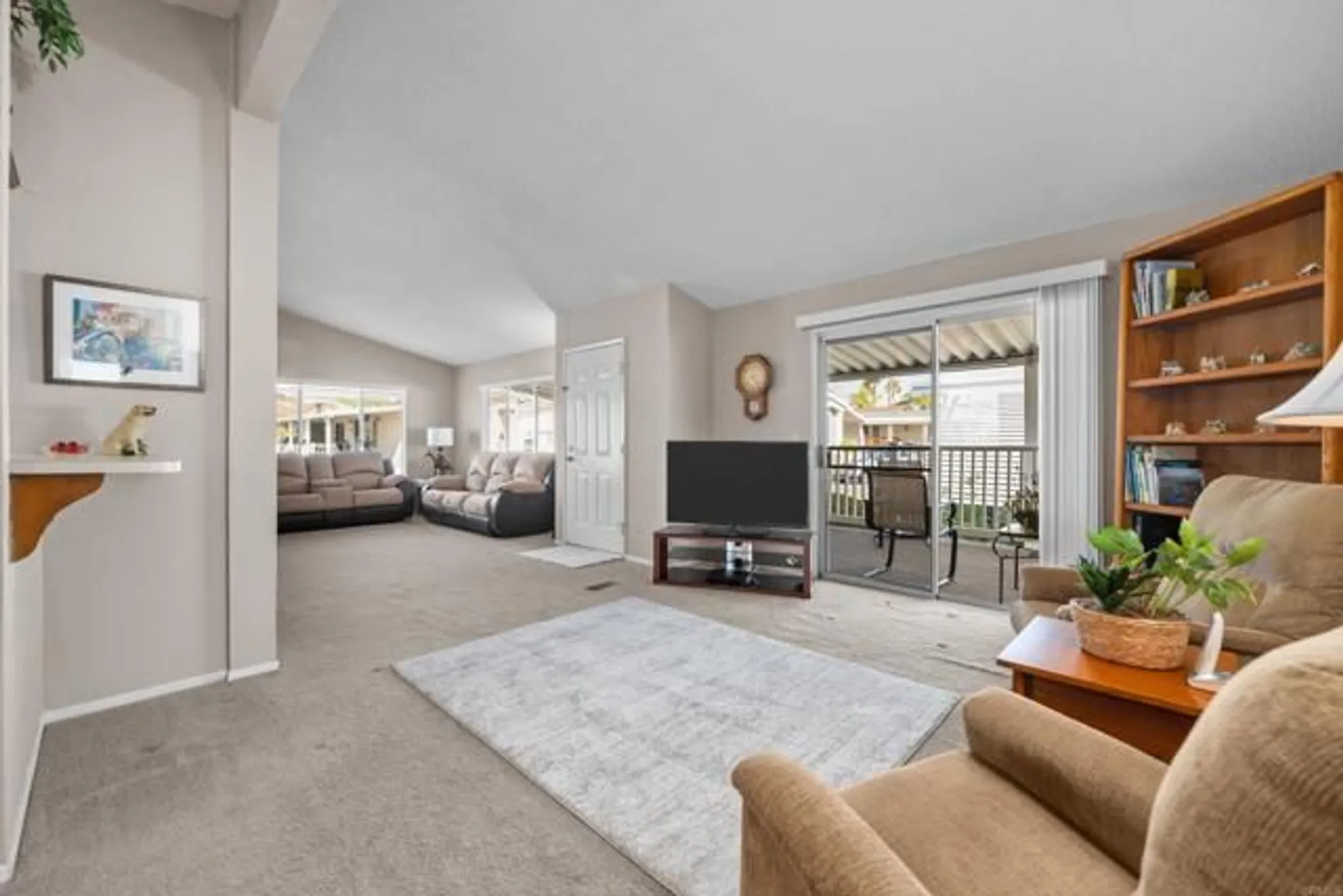 Property Slideshow image 2 of 17 | 3462 don alberto dr, Carlsbad, CA, 92010