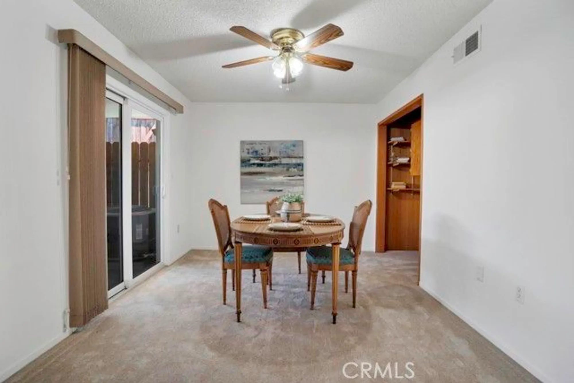 Property Slideshow image 8 of 27 | 26822 avenue of the oaks, Newhall, CA, 91321