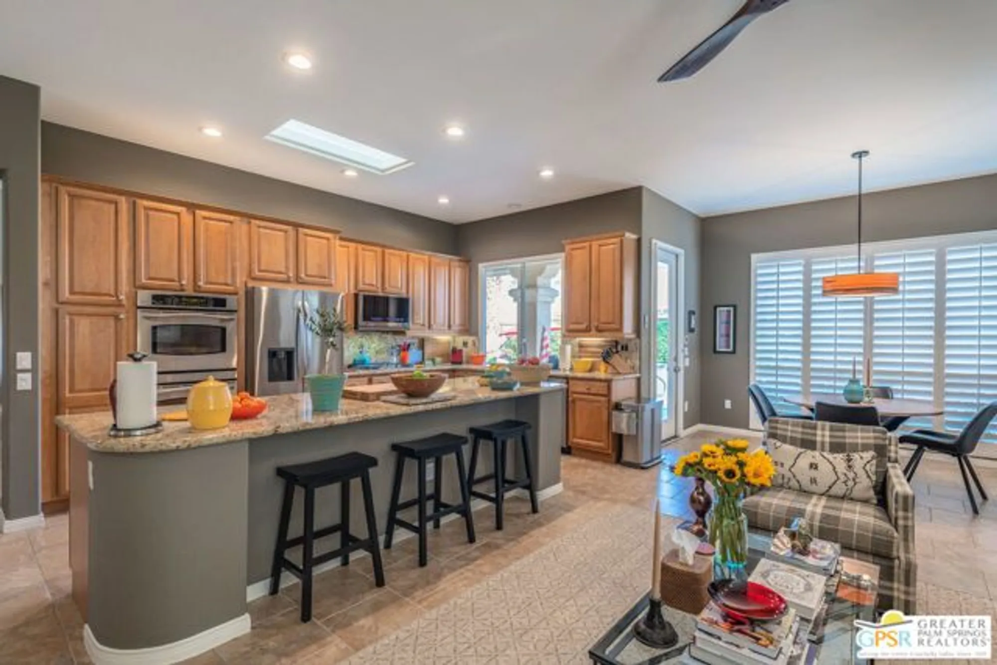 Property Slideshow image 23 of 36 | 35866 crescent st, Palm Desert, CA, 92211