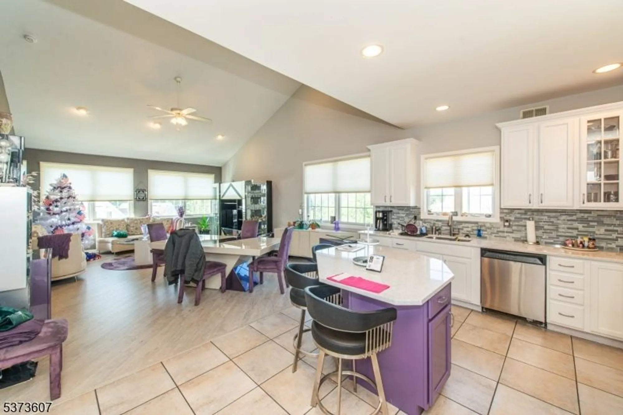 Property Slideshow image 10 of 27 | 11 fairchild ln, Sussex, NJ, 07461