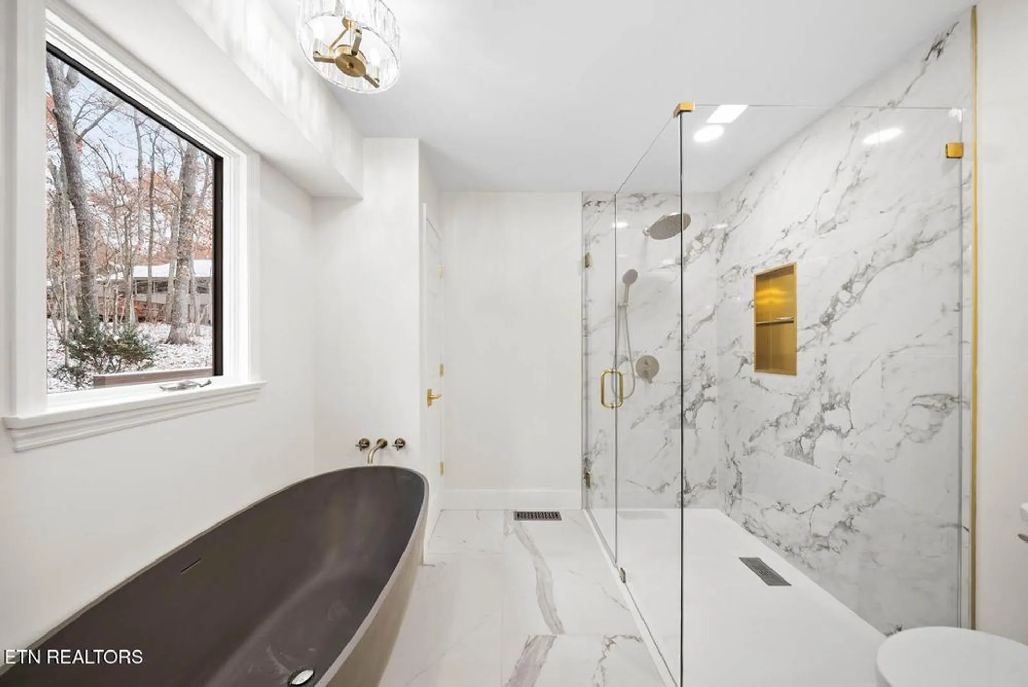 Property Slideshow image 18 of 24 | 119 juniper dr, Crossville, TN, 38558