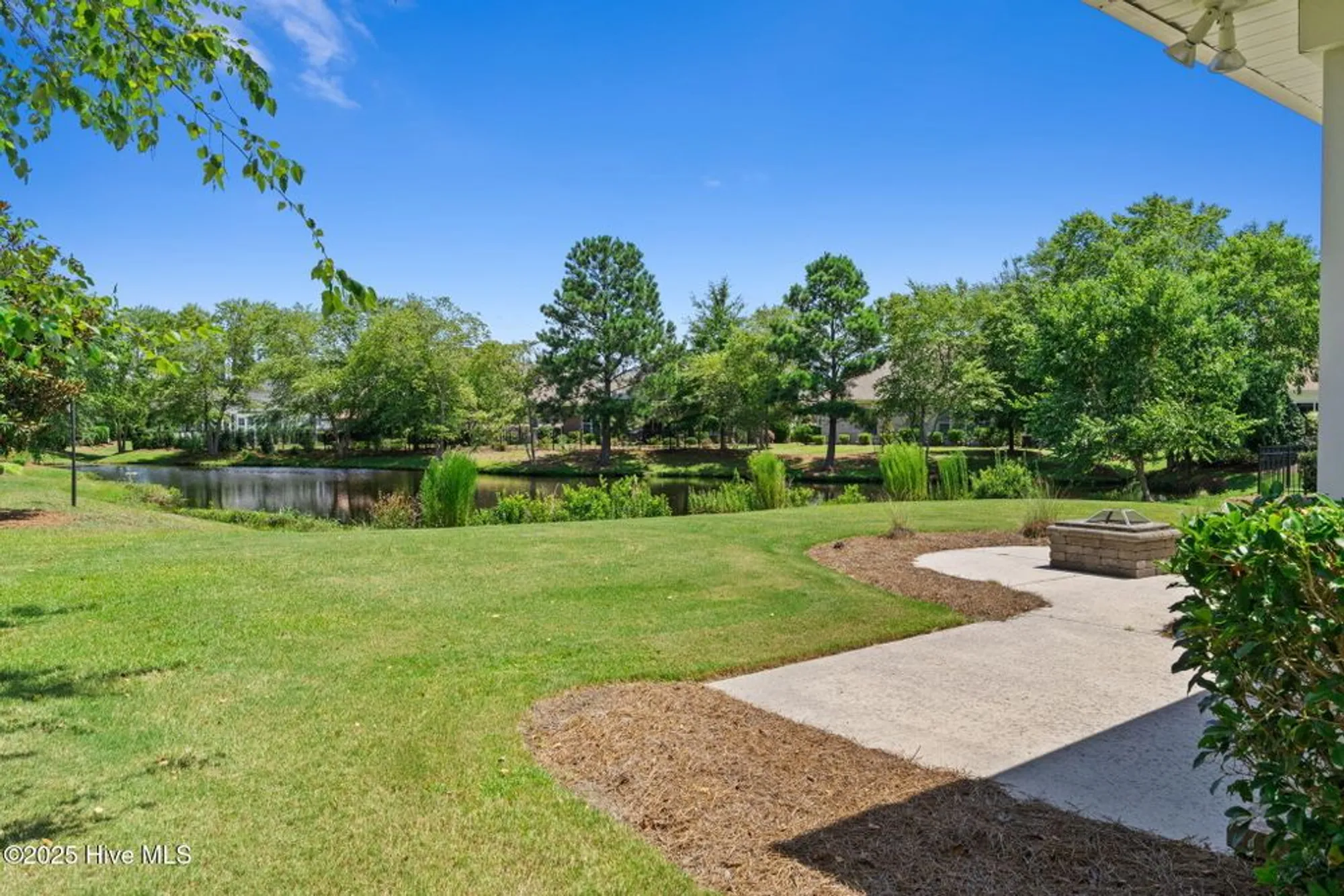 Property Slideshow image 32 of 78 | 4255 ashfield pl, Southport, NC, 28461