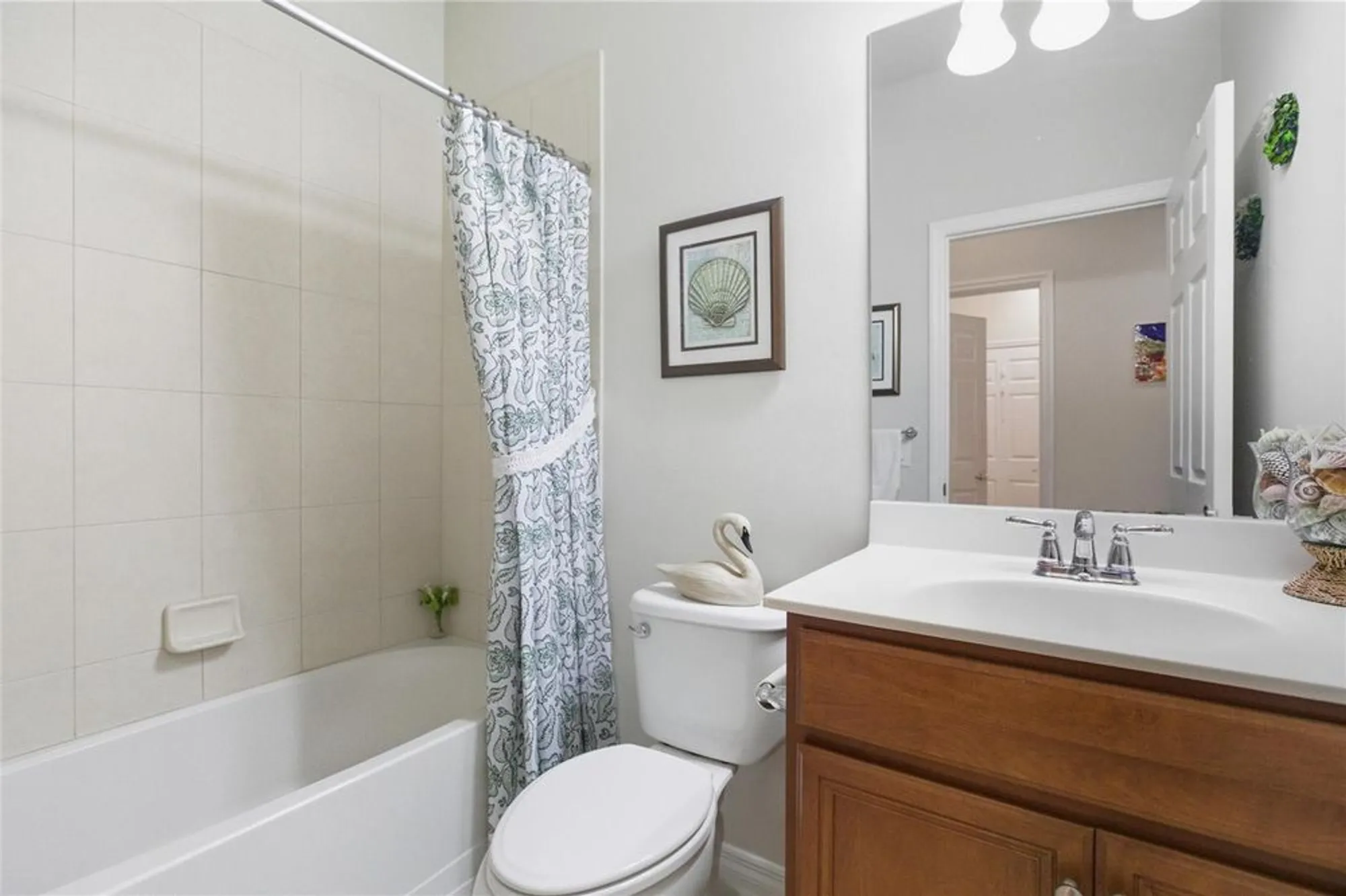 Property Slideshow image 28 of 63 | 6105 granaway ct, Sarasota, FL, 34238