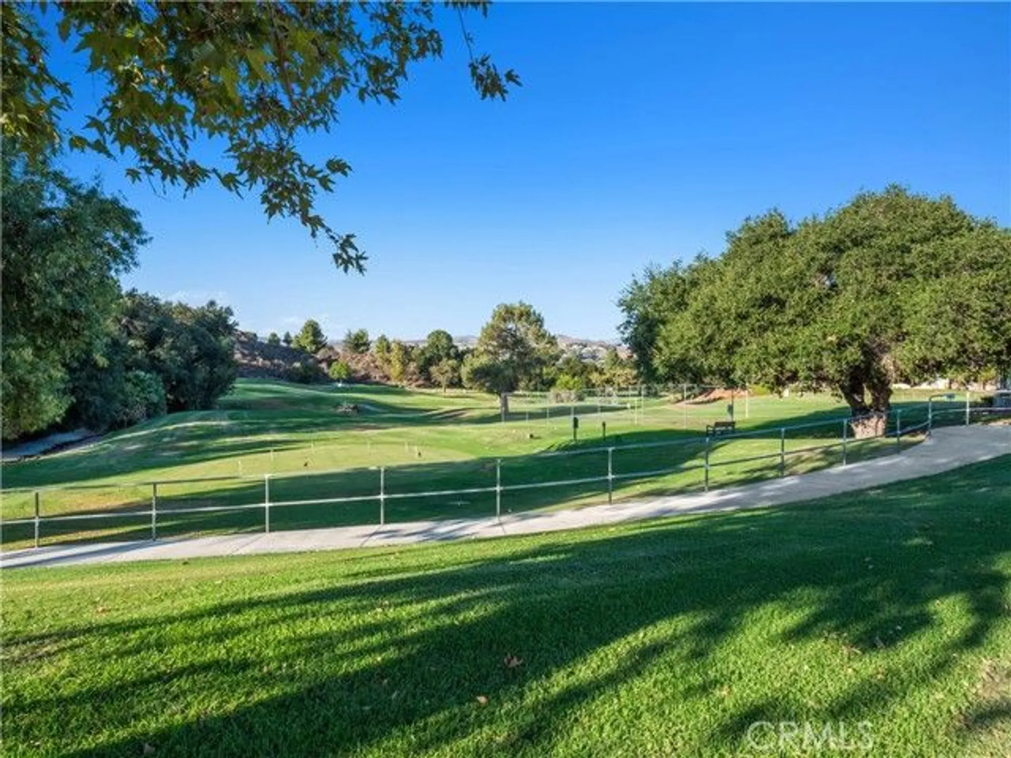 Property Slideshow image 20 of 31 | 19126 avenue of the oaks c, Newhall, CA, 91321