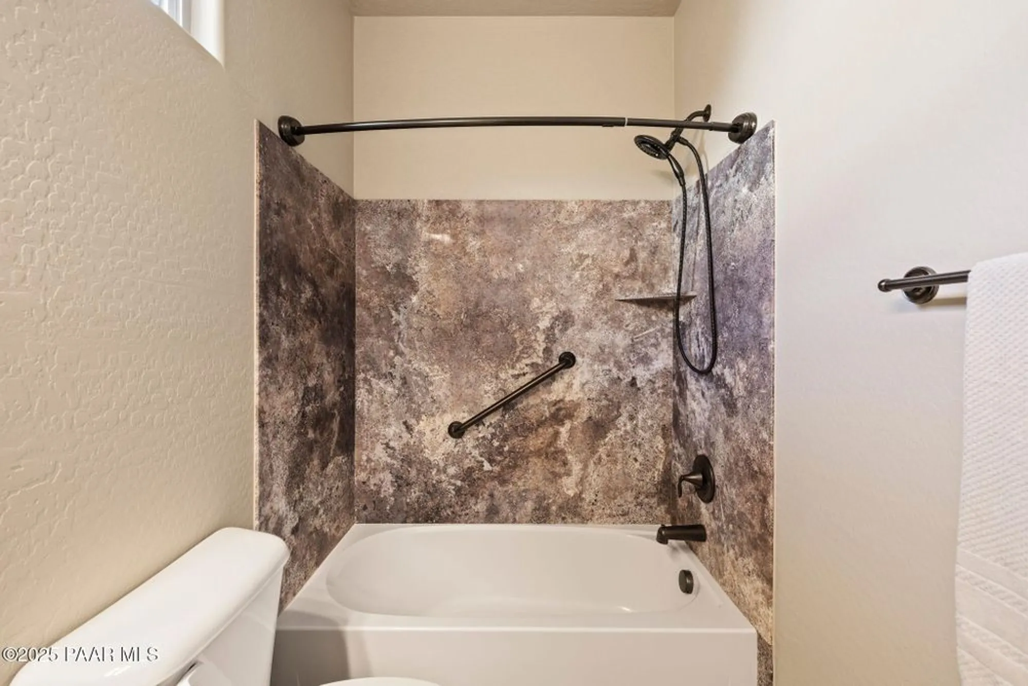 Property Slideshow image 43 of 57 | 8293 n zephyr cir, Prescott Valley, AZ, 86315