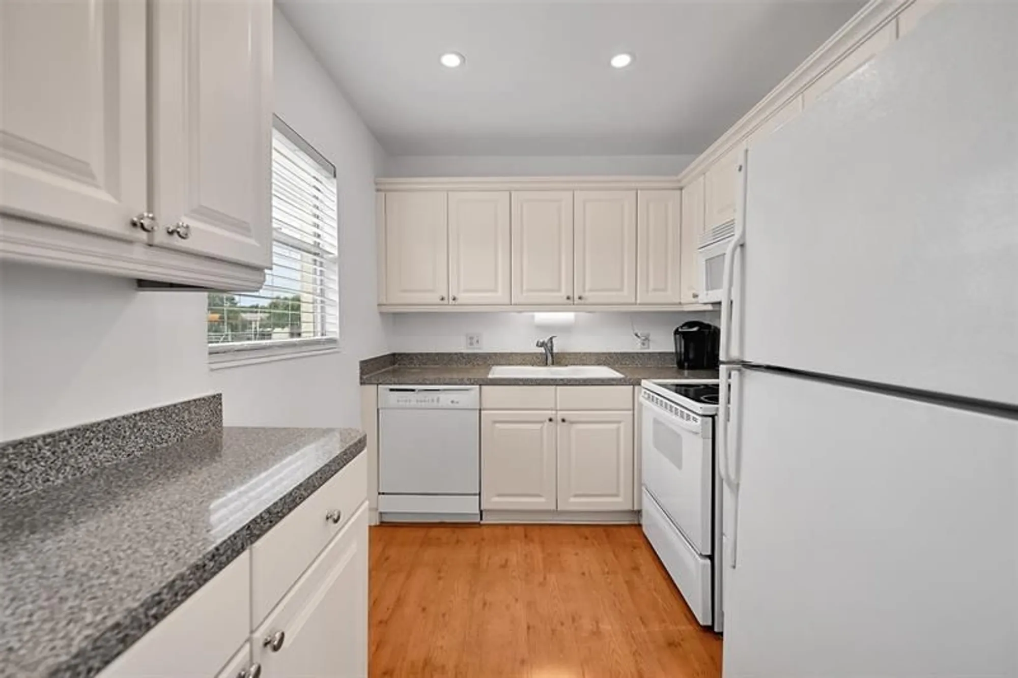 Property Slideshow image 22 of 58 | 375 dorset i # 375, Boca Raton, FL, 33434