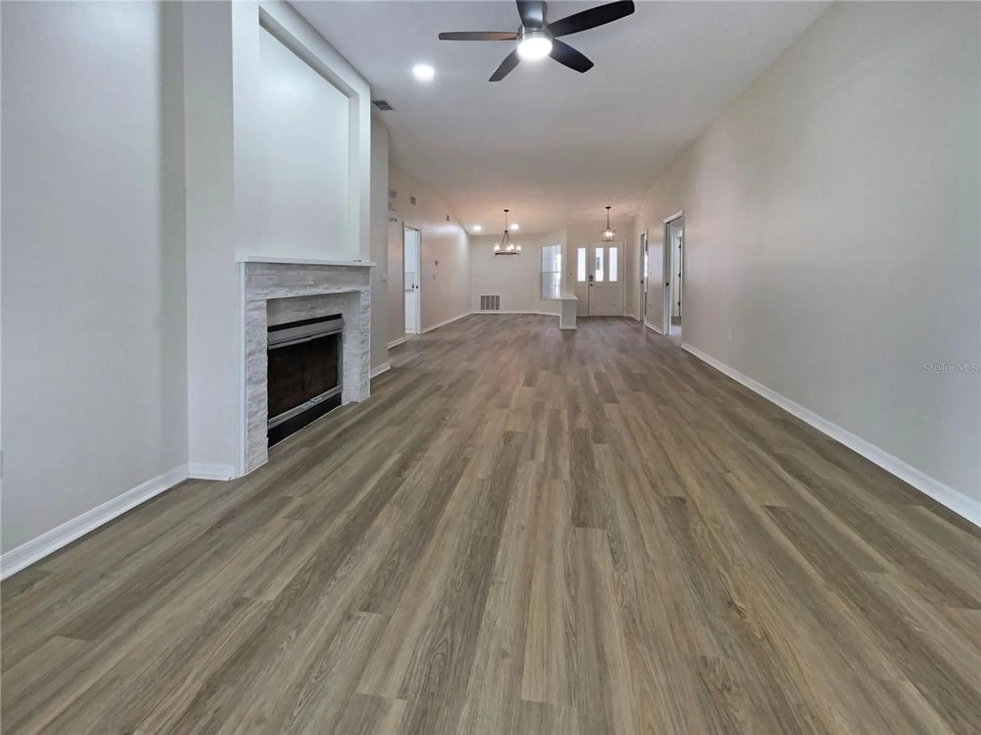 Property Slideshow image 24 of 34 | 7526 fairlinks ct, Sarasota, FL, 34243