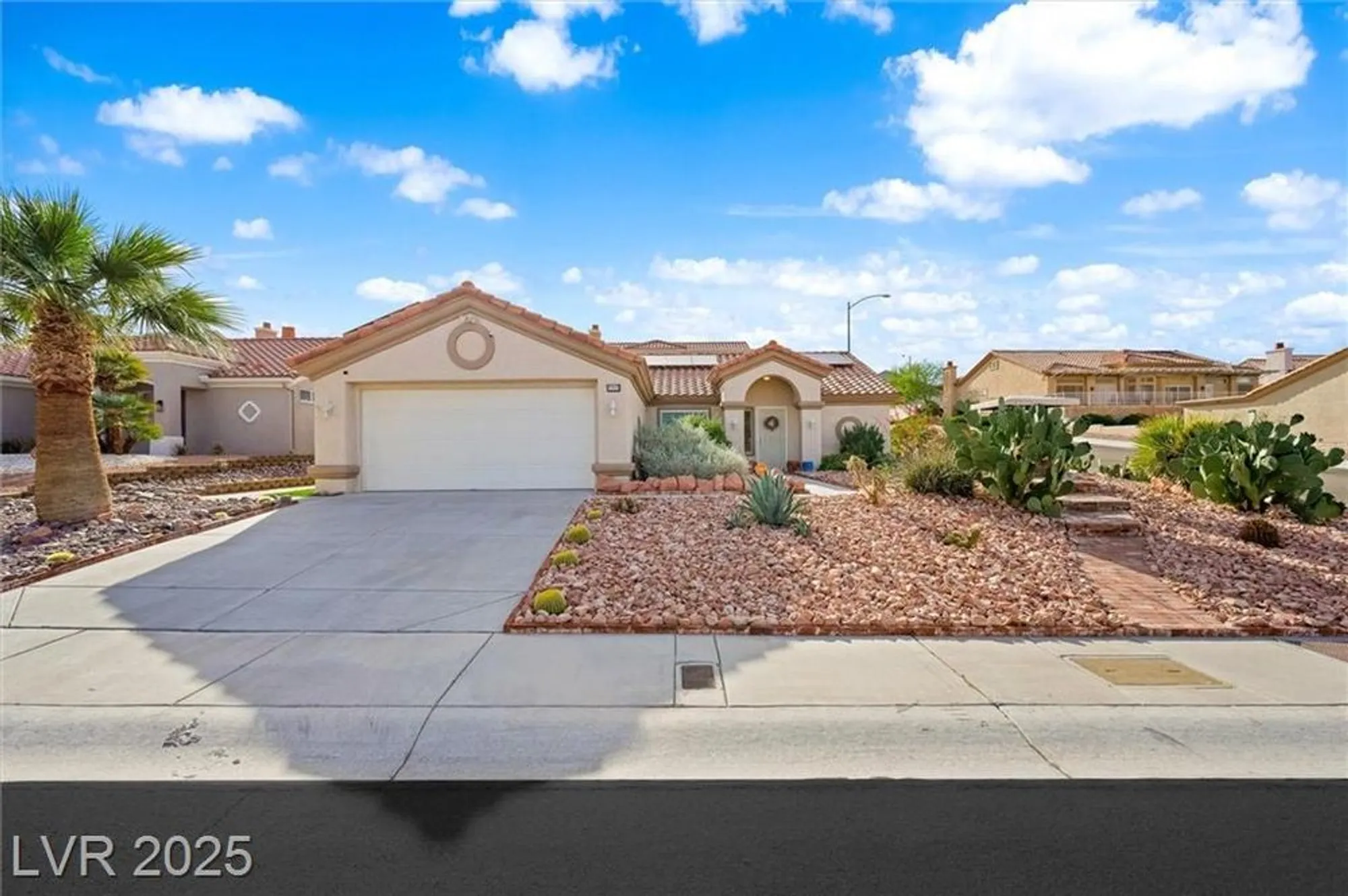 Property Slideshow image 47 of 52 | 2725 byron dr, Las Vegas, NV, 89134