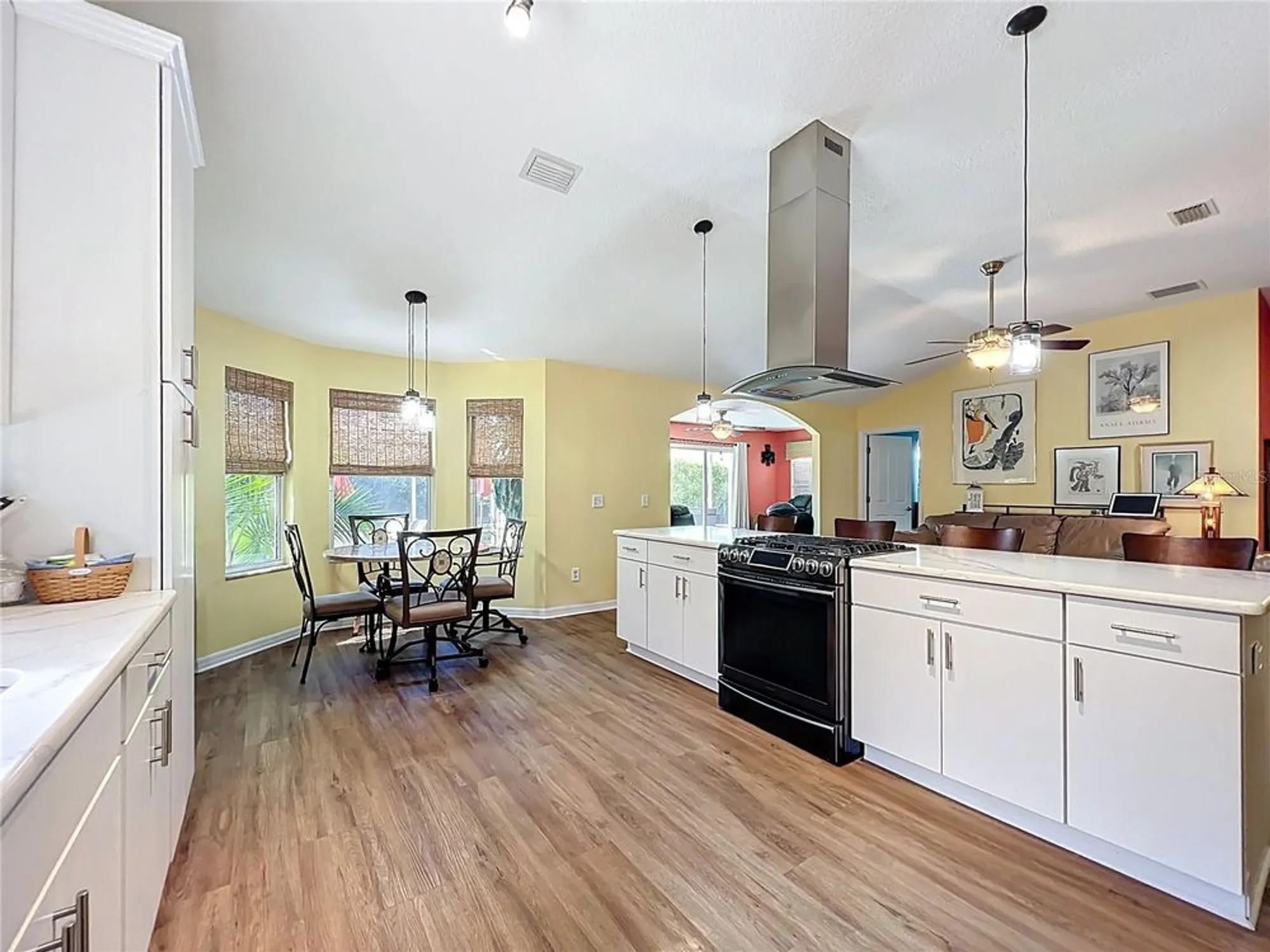 Property Slideshow image 14 of 55 | 17430 se 71st birchbrook ave, The Villages, FL, 32162