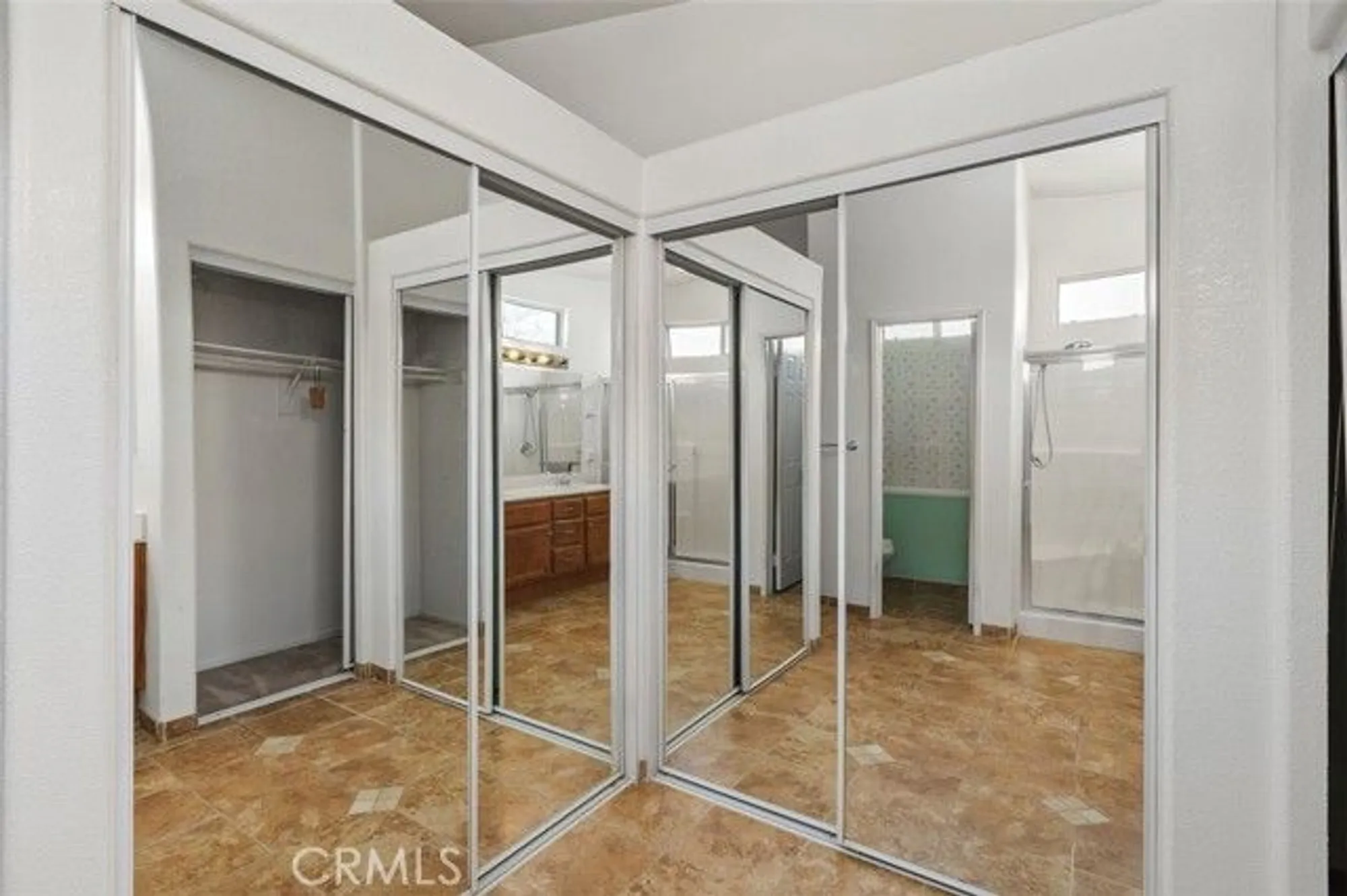 Property Slideshow image 12 of 14 | 26678 china dr, Menifee, CA, 92585