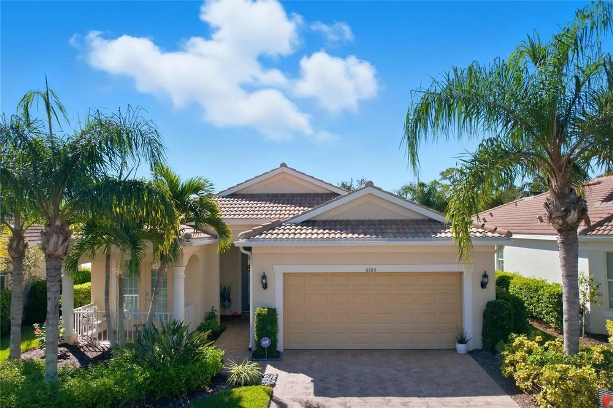 Property Slideshow image 1 of 63 | 6105 granaway ct, Sarasota, FL, 34238