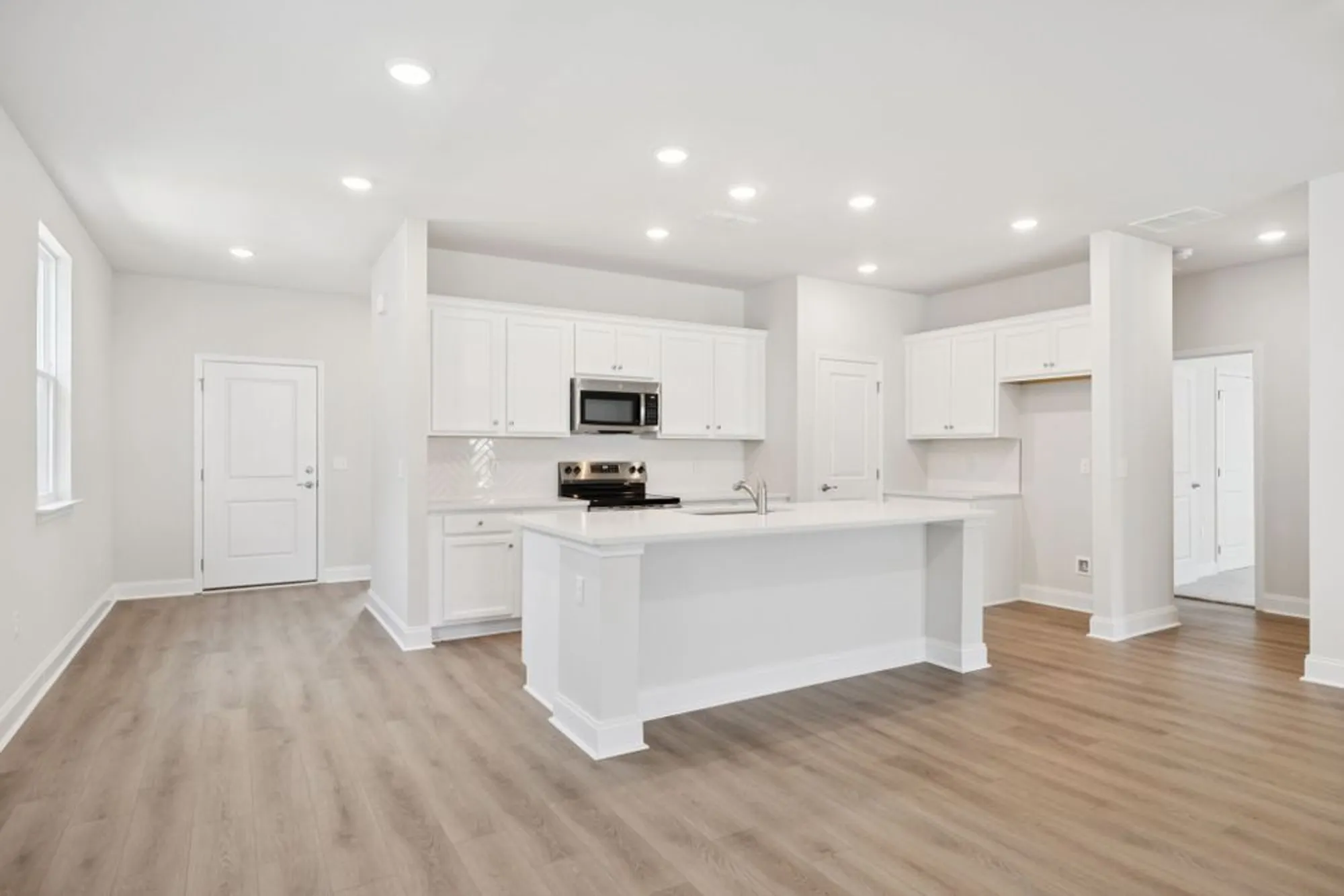 Property Slideshow image 10 of 88 | 308 stonehaus cir, Antioch, TN, 37013