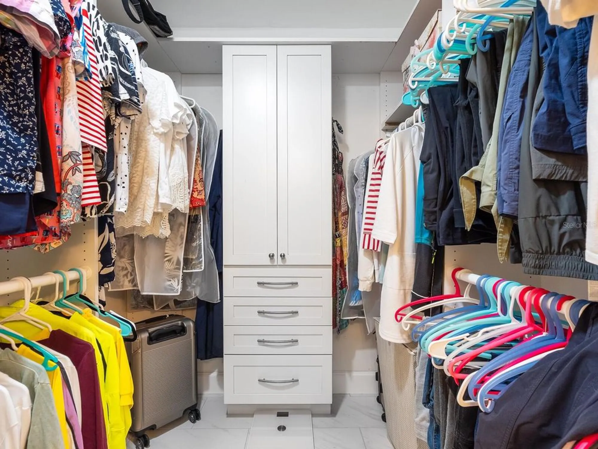 Property Slideshow image 25 of 73 | 6103 clubside dr # 6103, Sarasota, FL, 34243