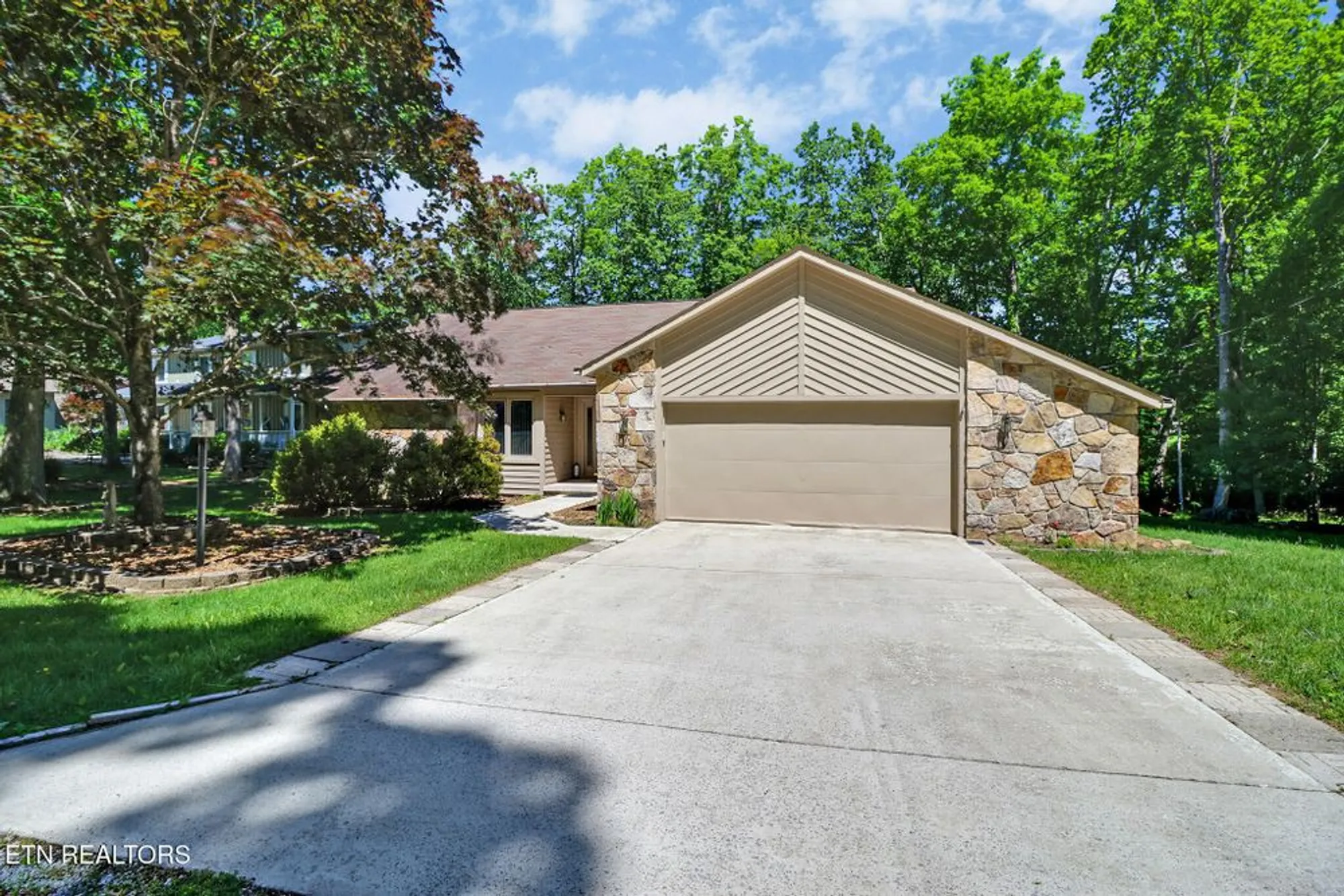 Property Slideshow image 45 of 45 | 116 rolling green dr, Crossville, TN, 38558