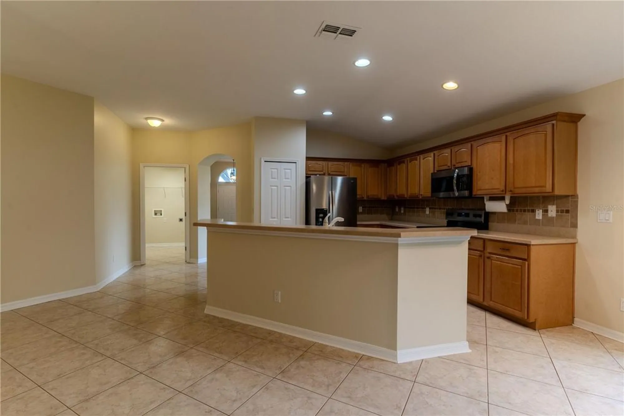Property Slideshow image 12 of 35 | 4150 bedford ave, Winter Haven, FL, 33884