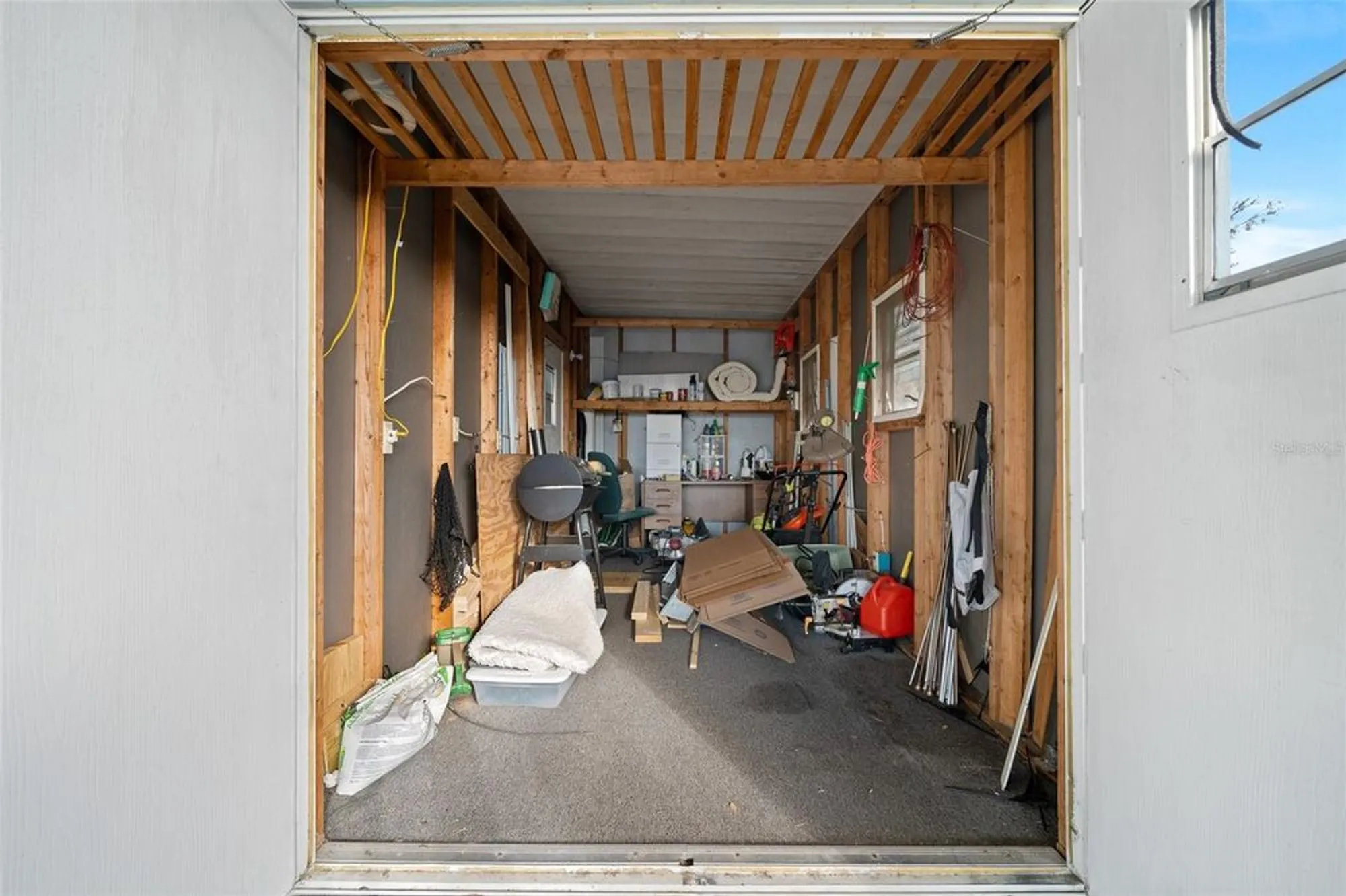 Property Slideshow image 48 of 51 | 1717 lilly ln, Lady Lake, FL, 32159