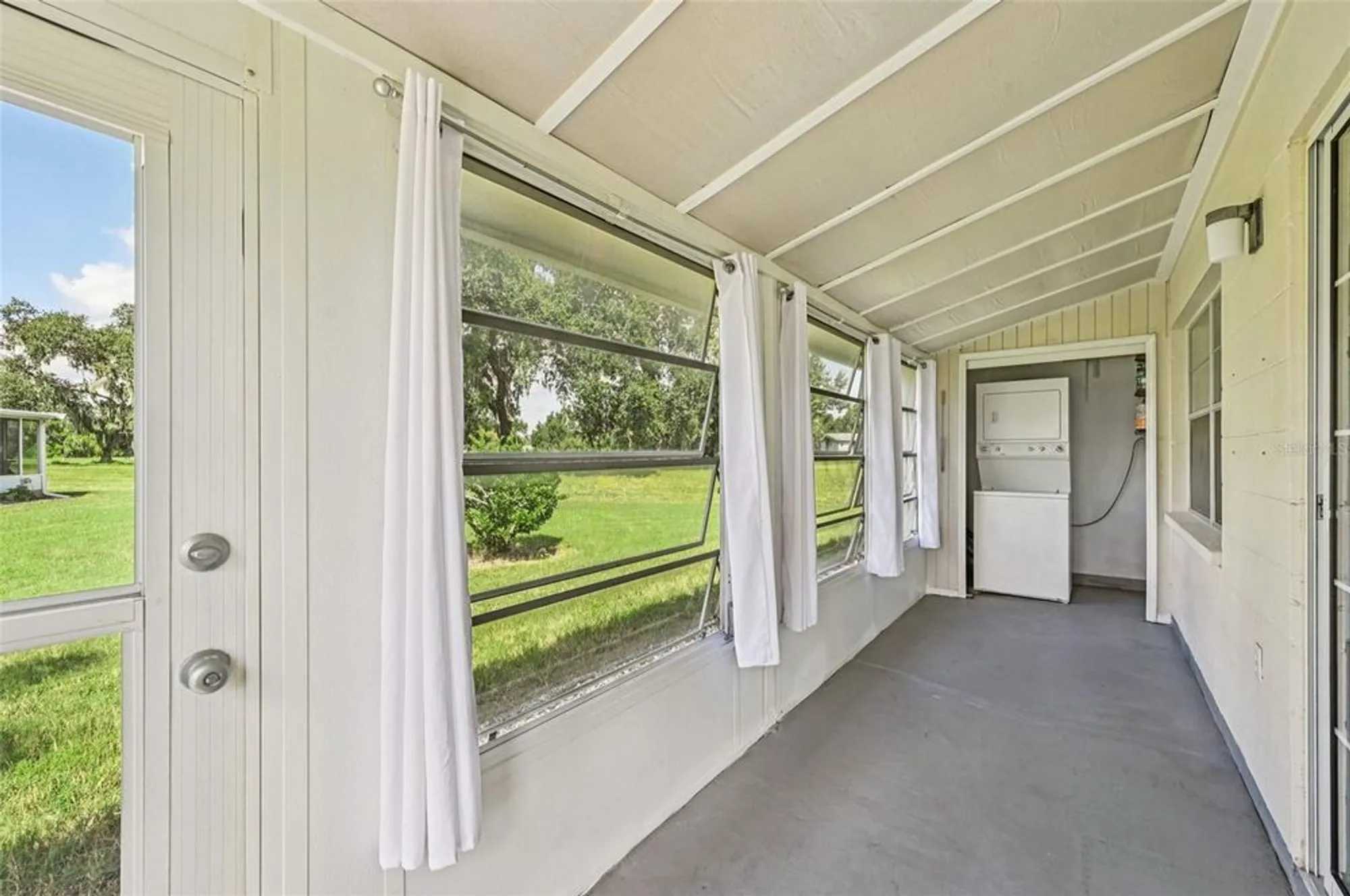 Property Slideshow image 31 of 63 | 301 andover pl s apt 177, Sun City Center, FL, 33573