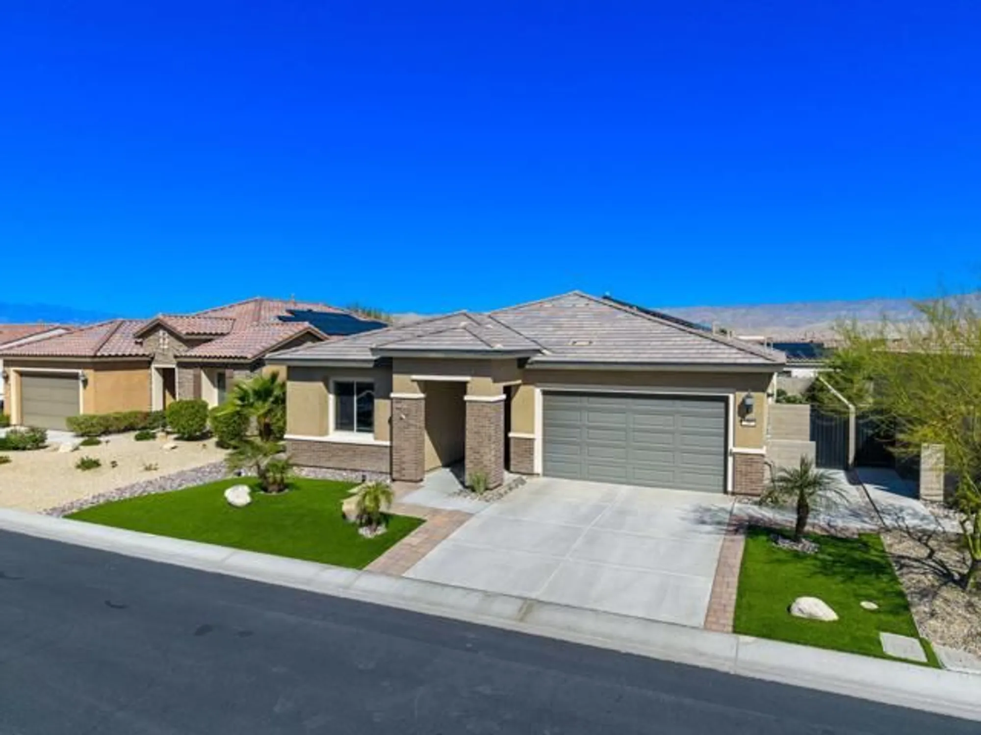 Property Slideshow image 4 of 49 | 16 riesling, Rancho Mirage, CA, 92270