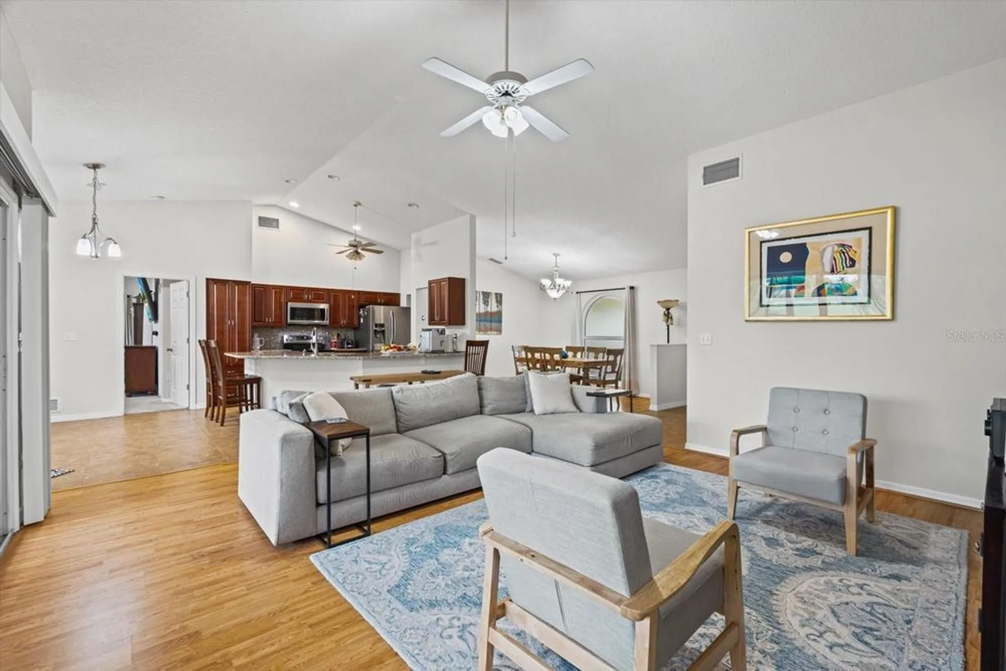 Property Slideshow image 14 of 44 | 3339 sheffield cir, Sarasota, FL, 34239