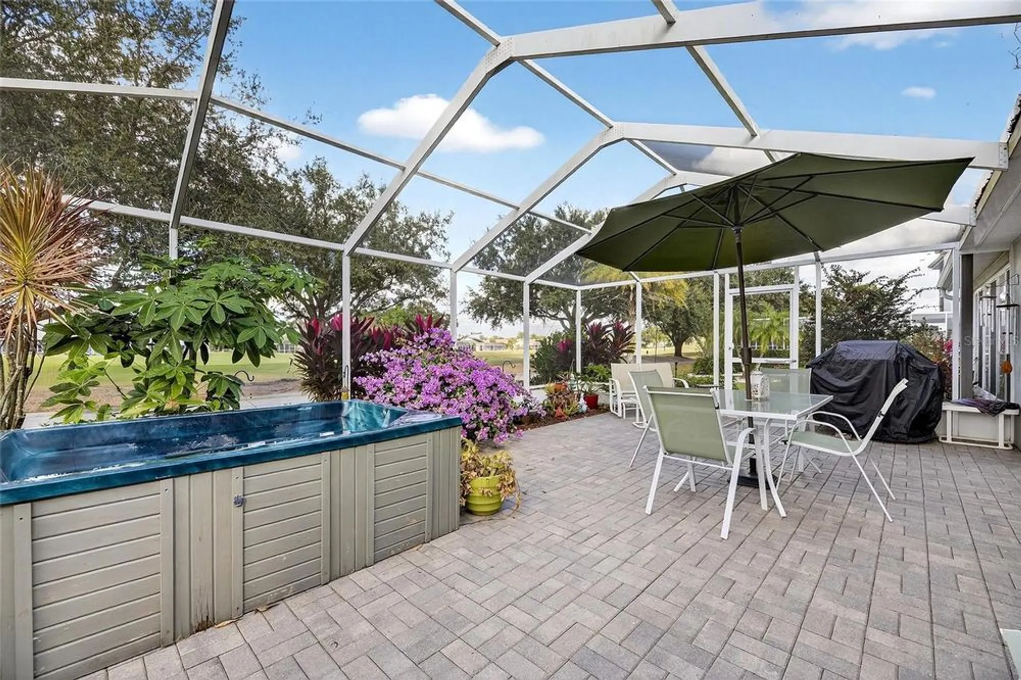 Property Slideshow image 39 of 68 | 2307 platinum dr, Sun City Center, FL, 33573