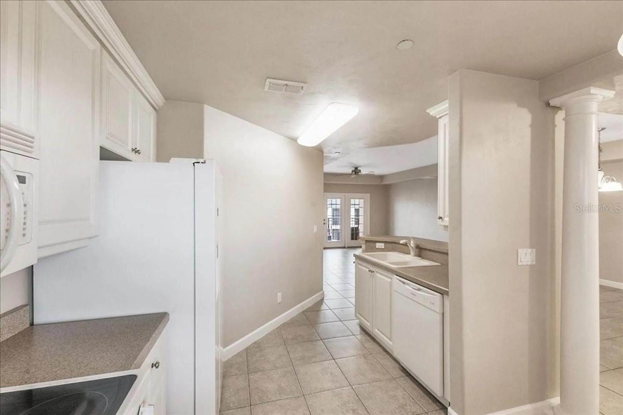 Property Slideshow image 8 of 47 | 424 luna bella ln 432, New Smyrna Beach, FL, 32168